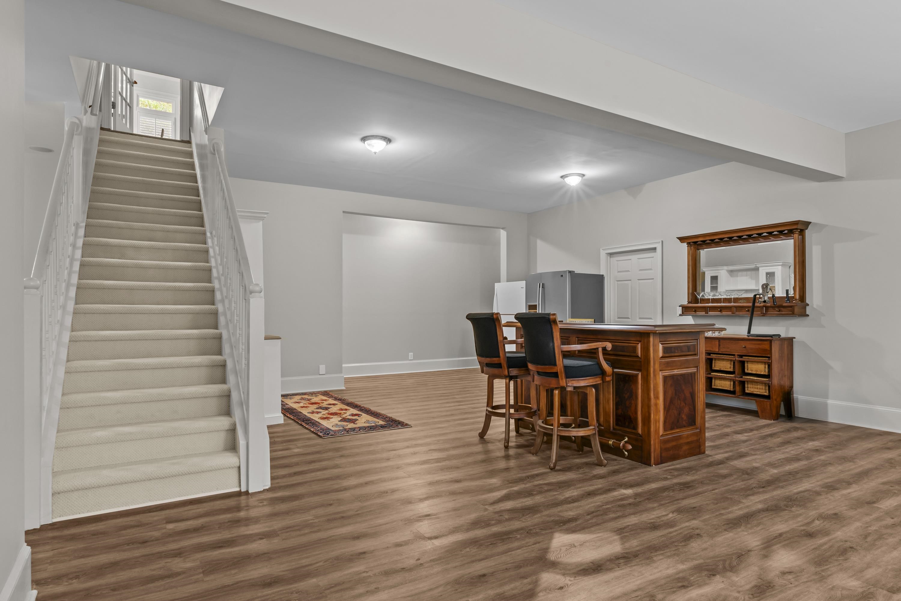 1061 GRESHAMS FORT