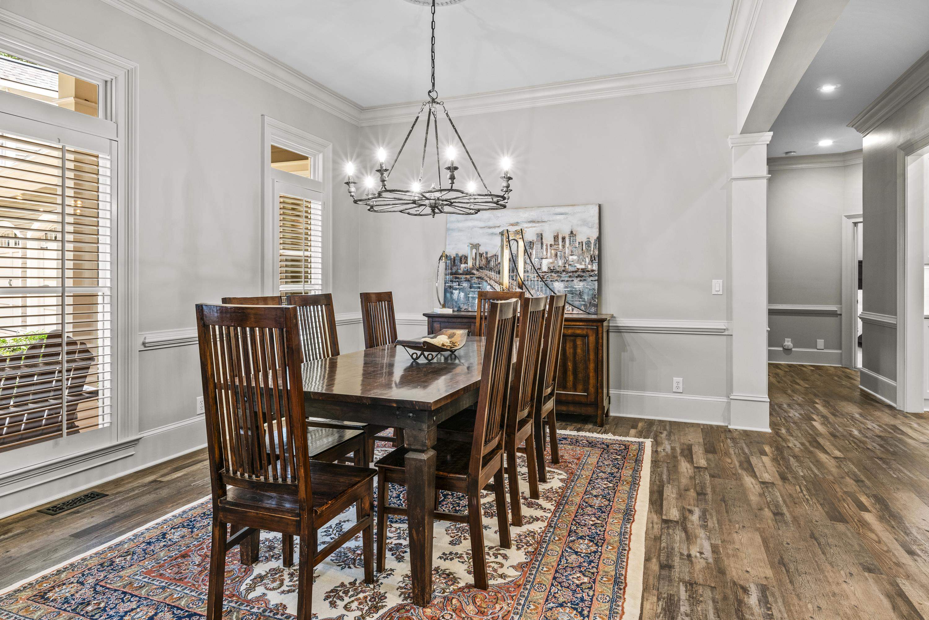1061 GRESHAMS FORT