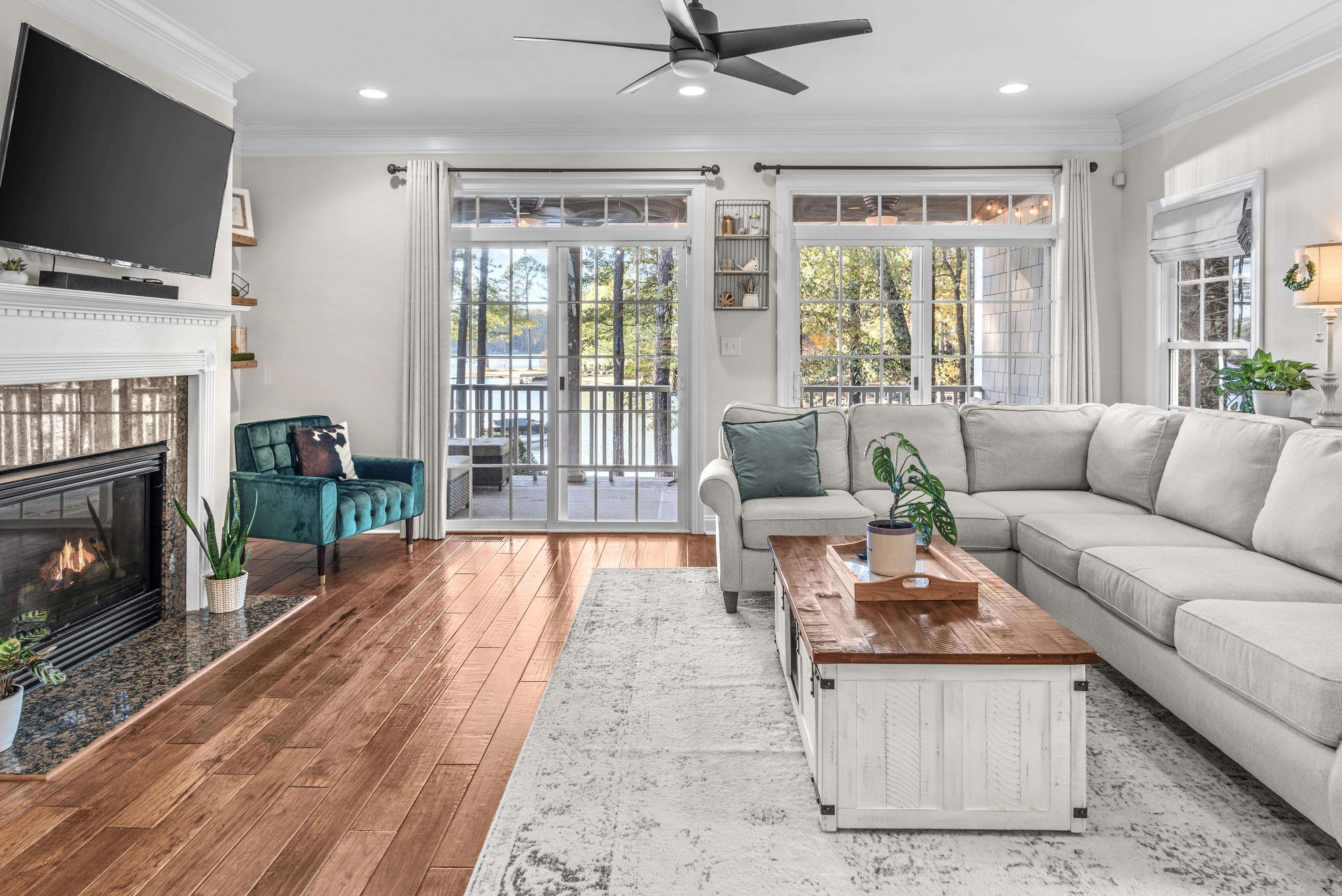 905 (Unit 310) GREENSBORO ROAD