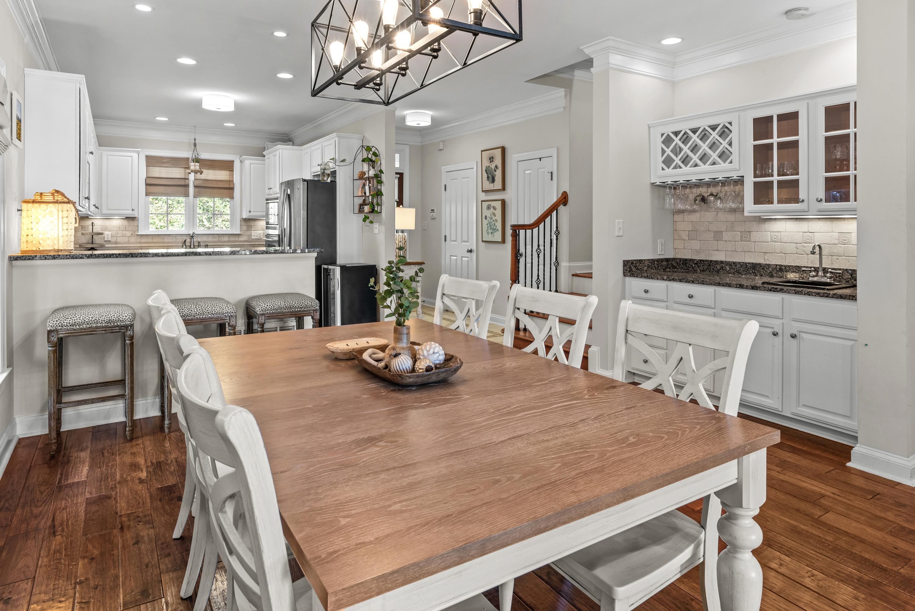 905 (Unit 310) GREENSBORO ROAD
