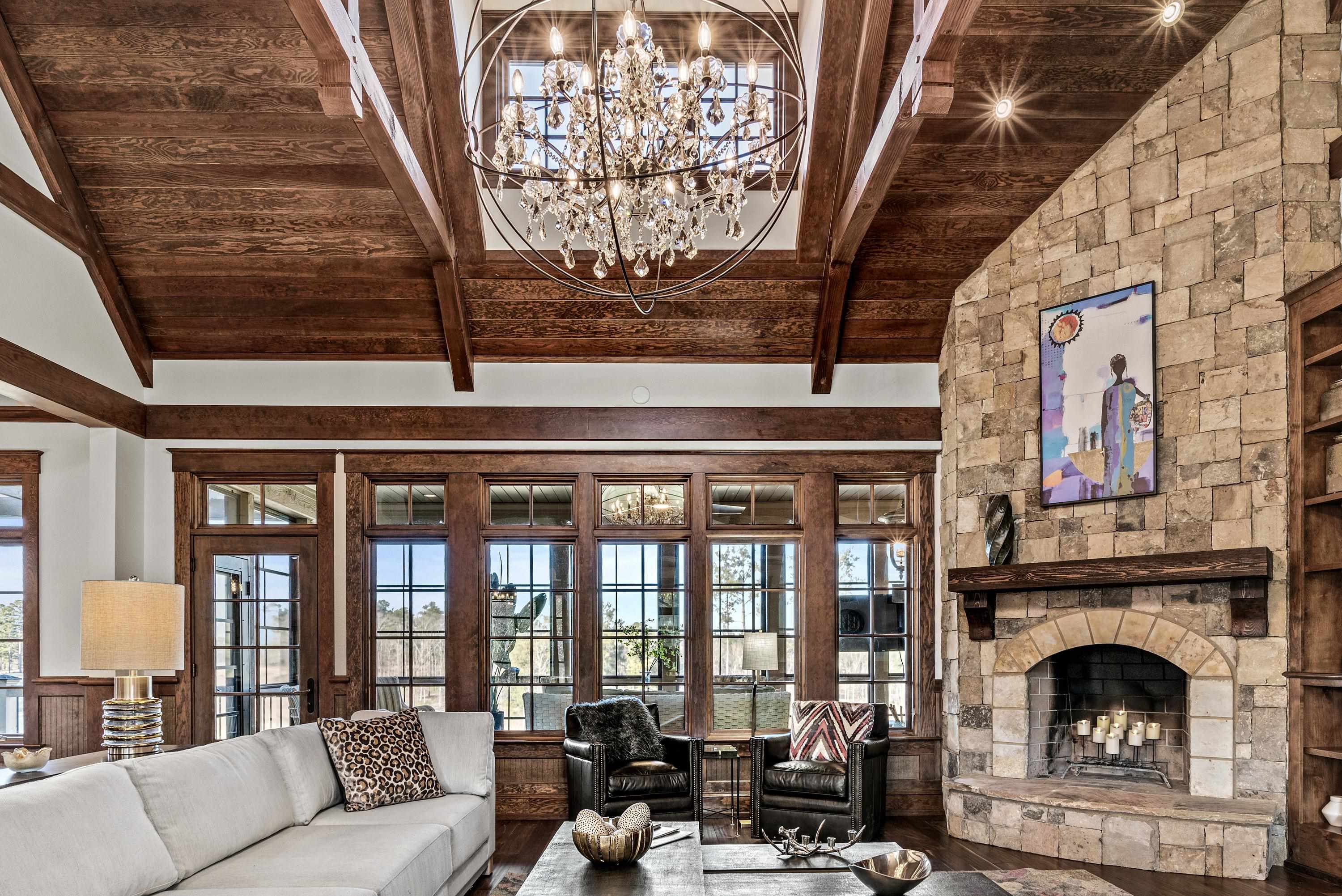 1210 COTTAGE LANE EAST