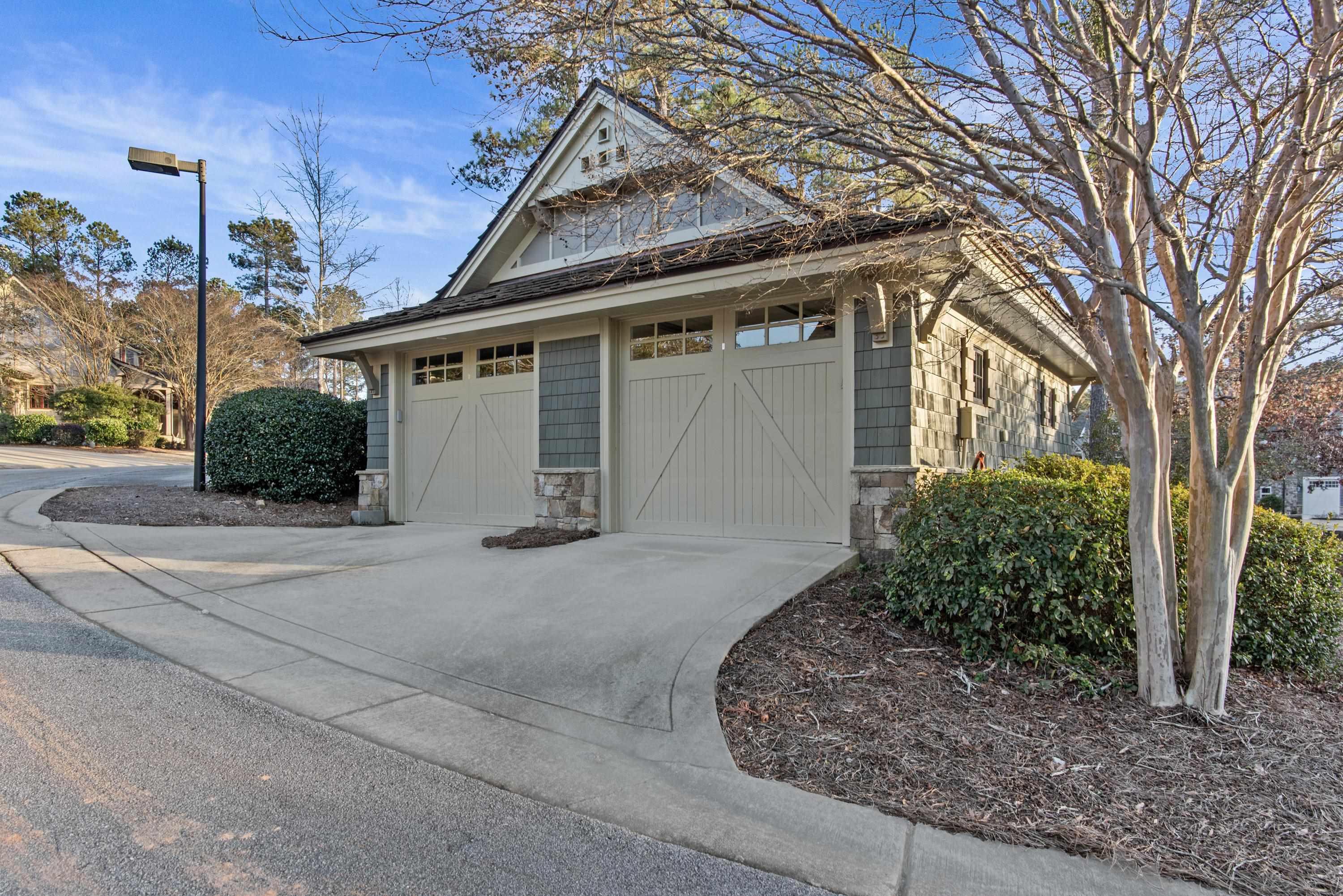 1210 COTTAGE LANE EAST