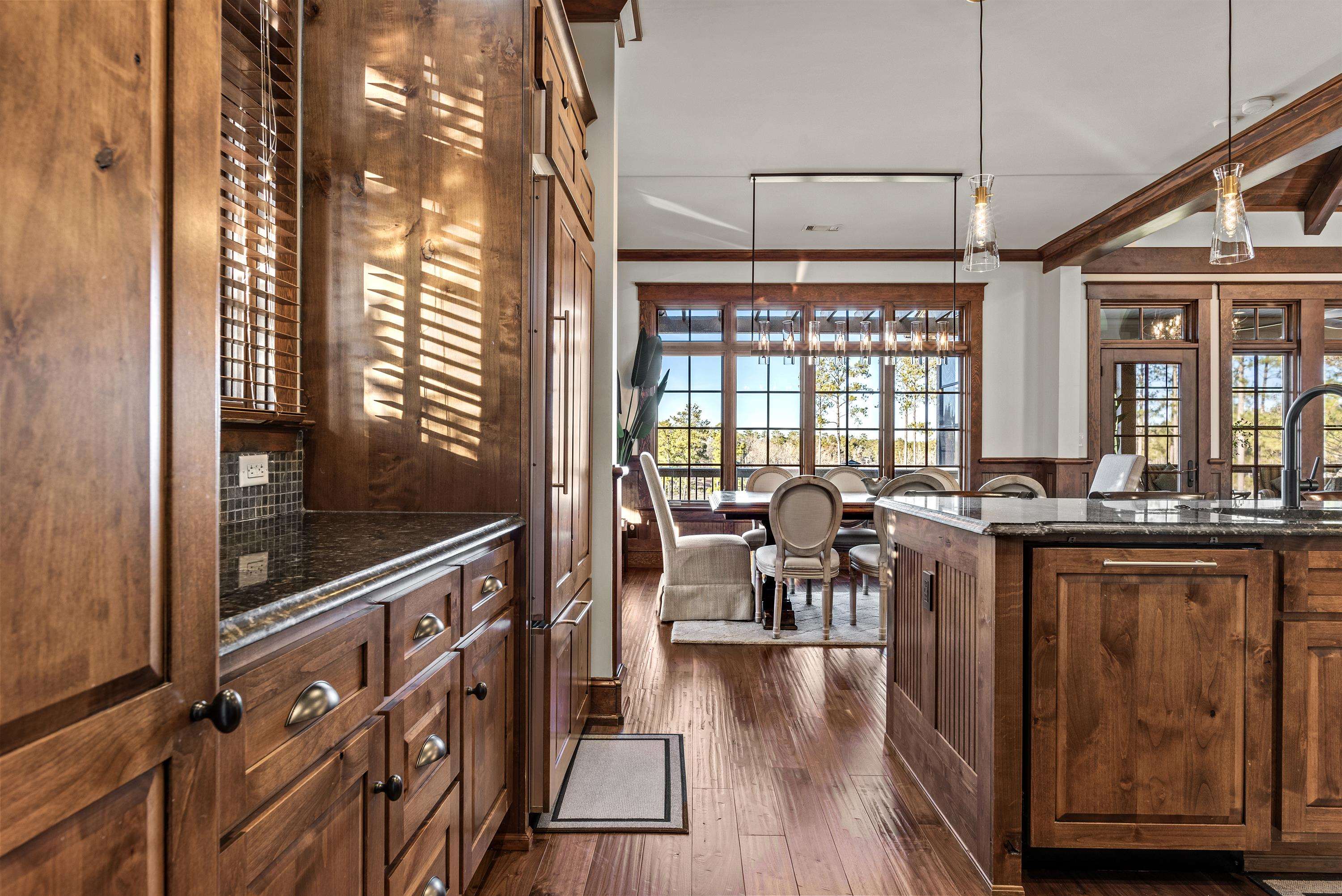 1210 COTTAGE LANE EAST