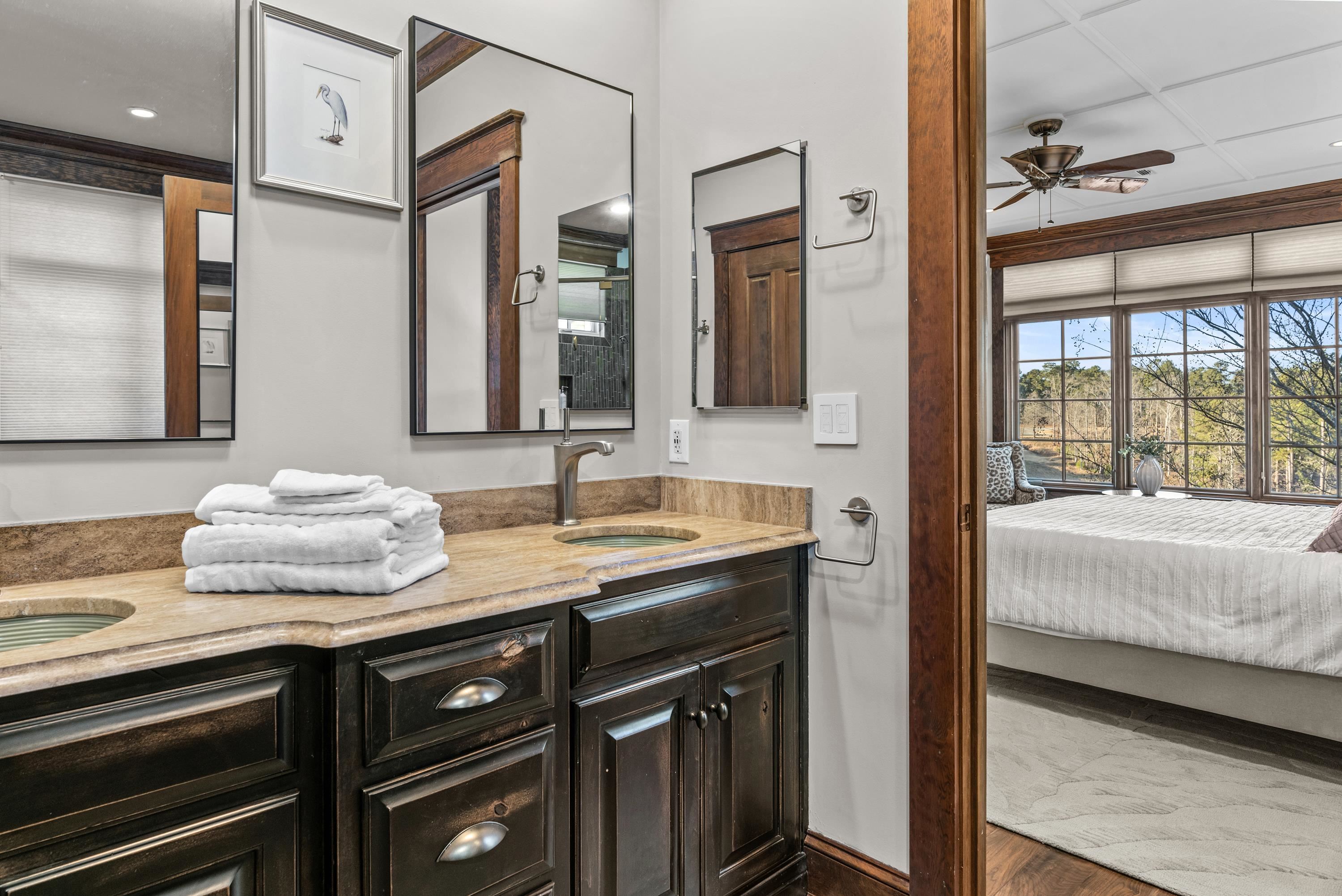 1210 COTTAGE LANE EAST