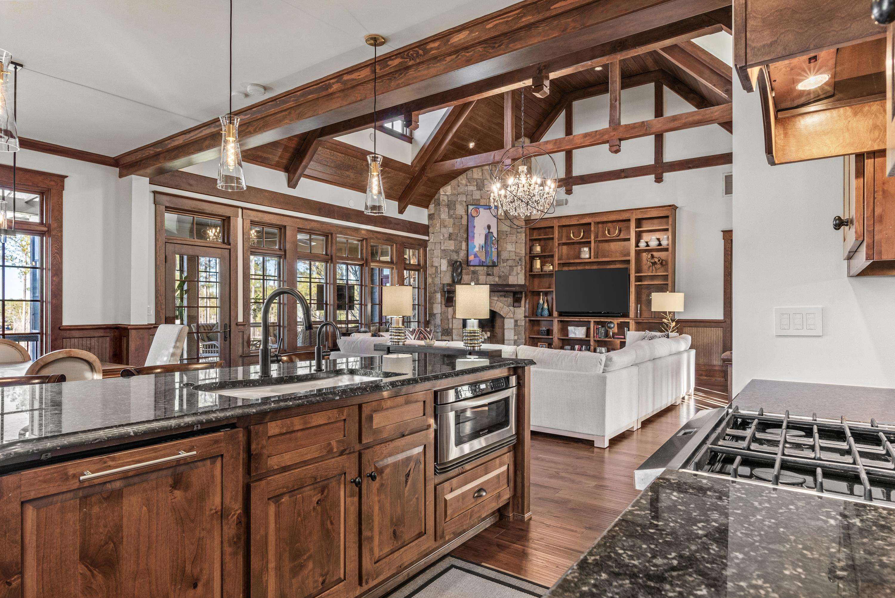1210 COTTAGE LANE EAST