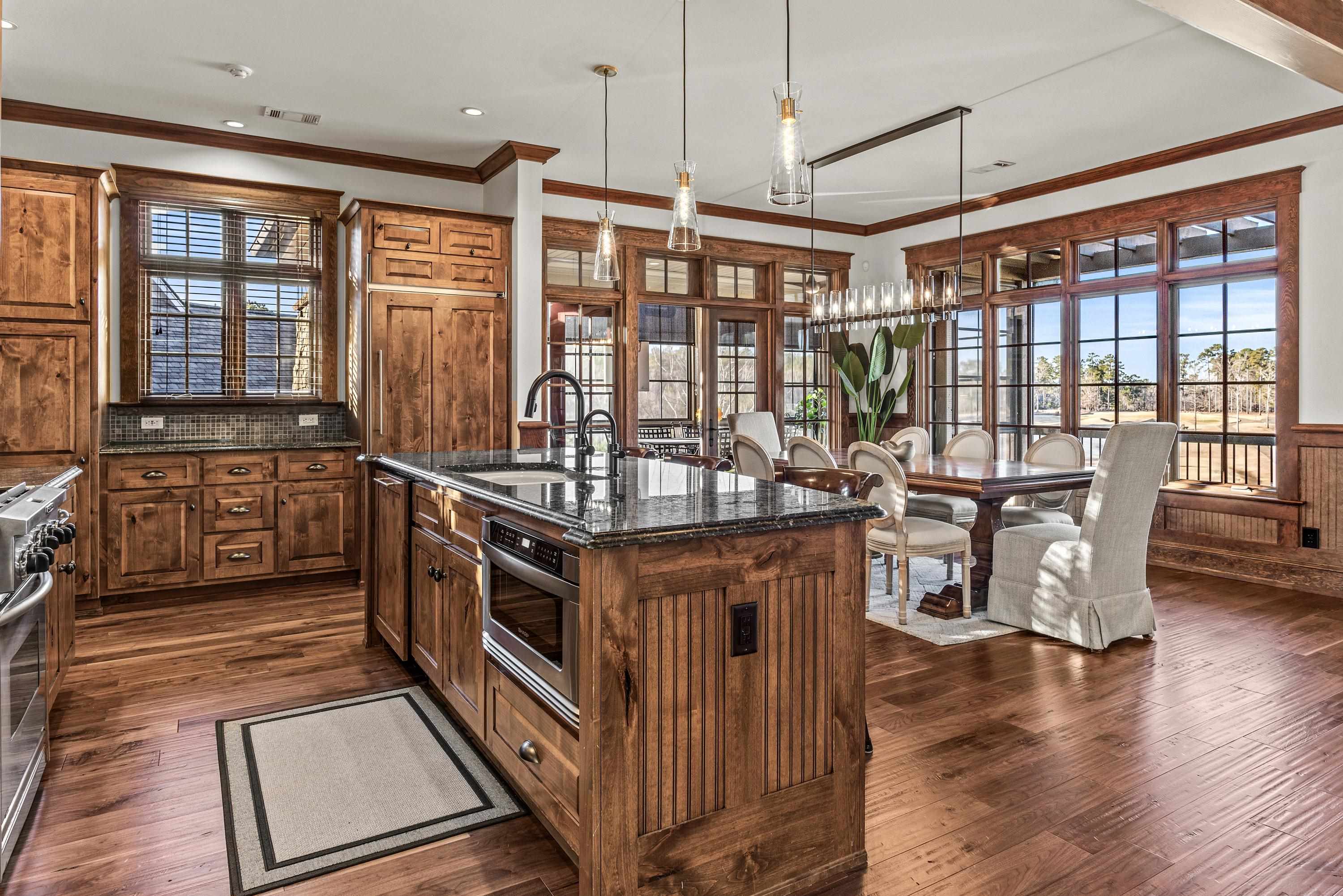 1210 COTTAGE LANE EAST