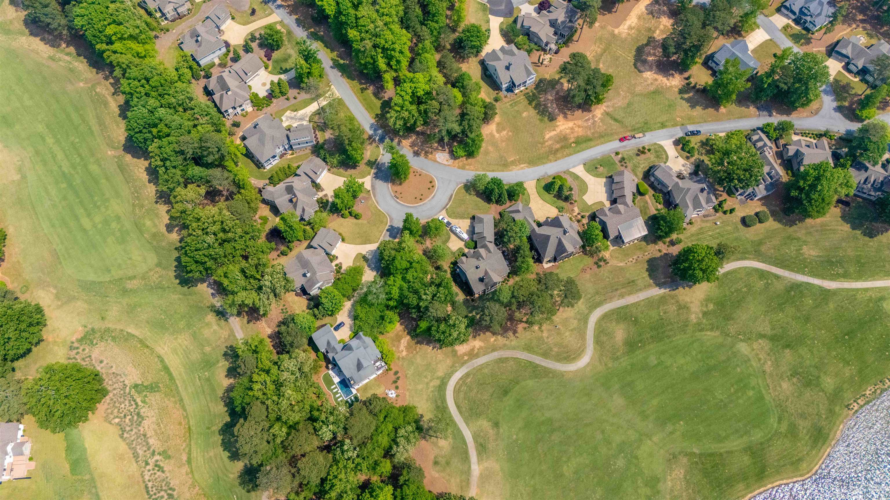 1010 PINE BLUFF CIRCLE
