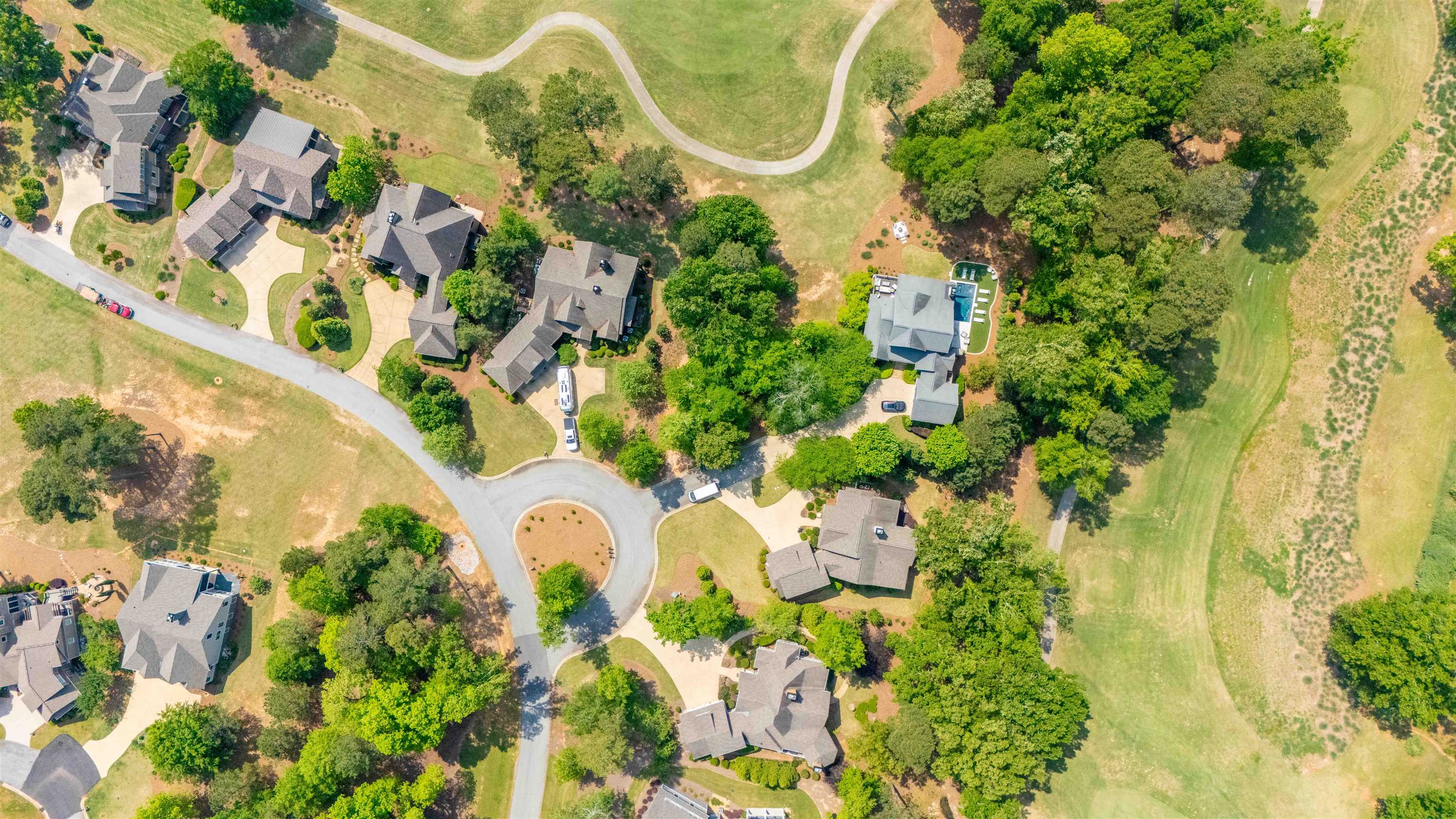 1010 PINE BLUFF CIRCLE