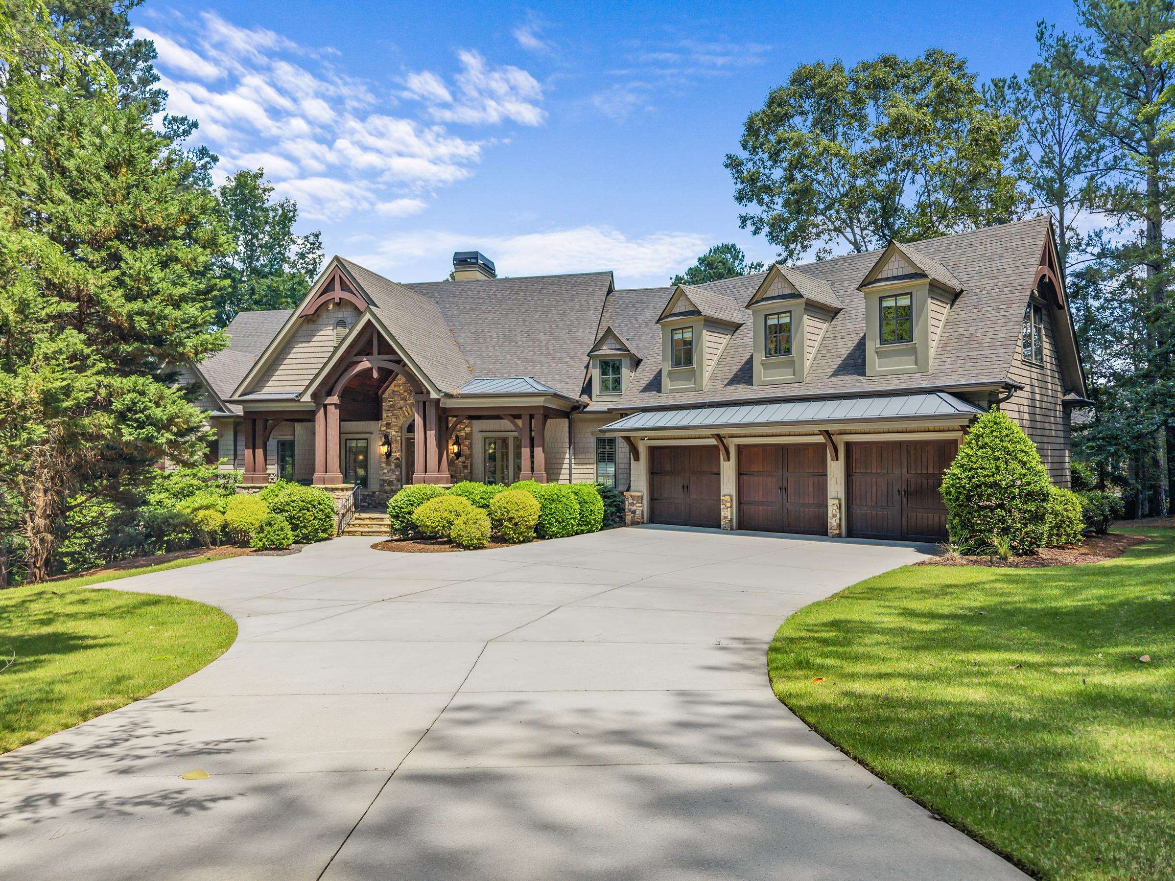 1030 RIDGE GROVE