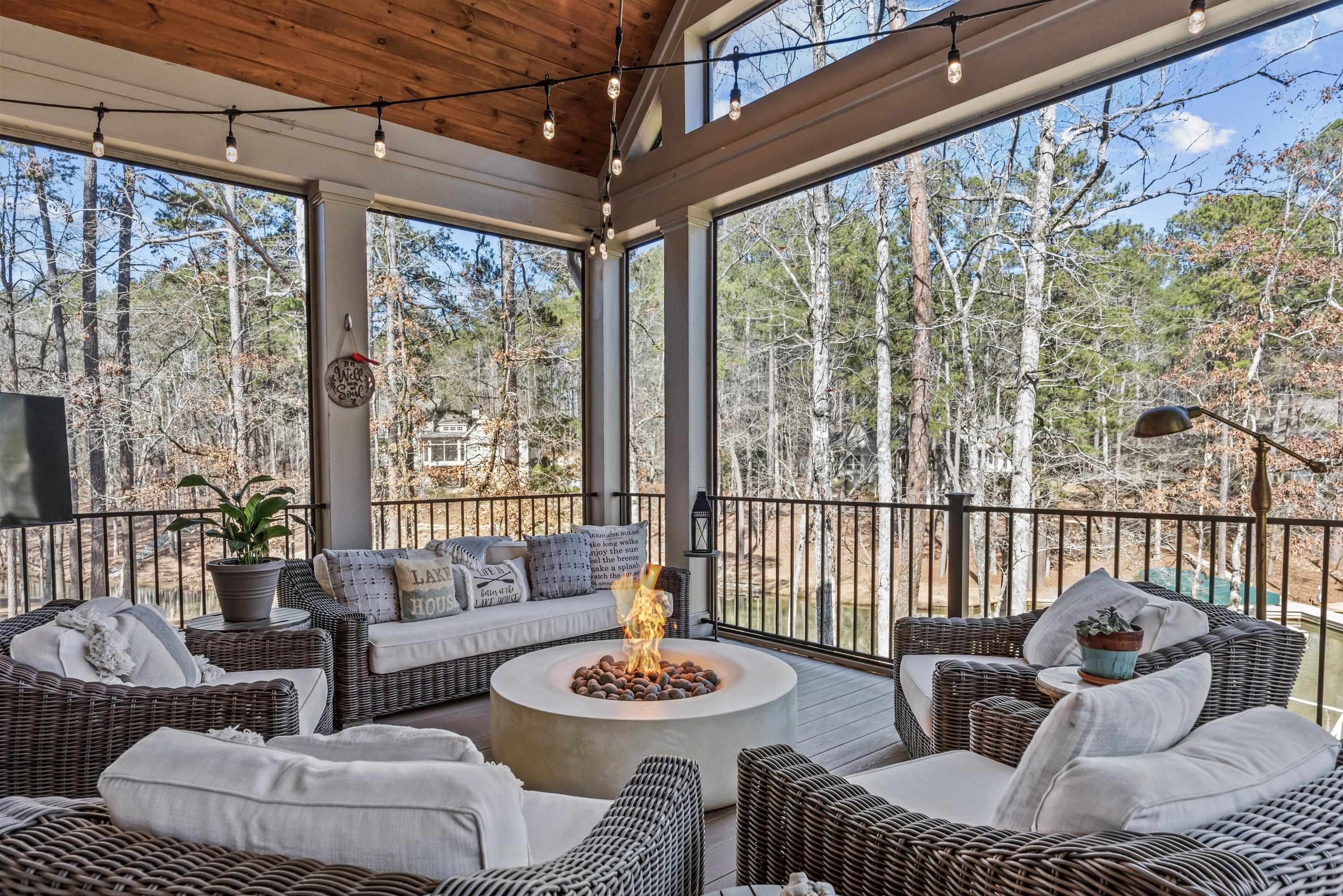 1030 TROUBLESOME CREEK LANE