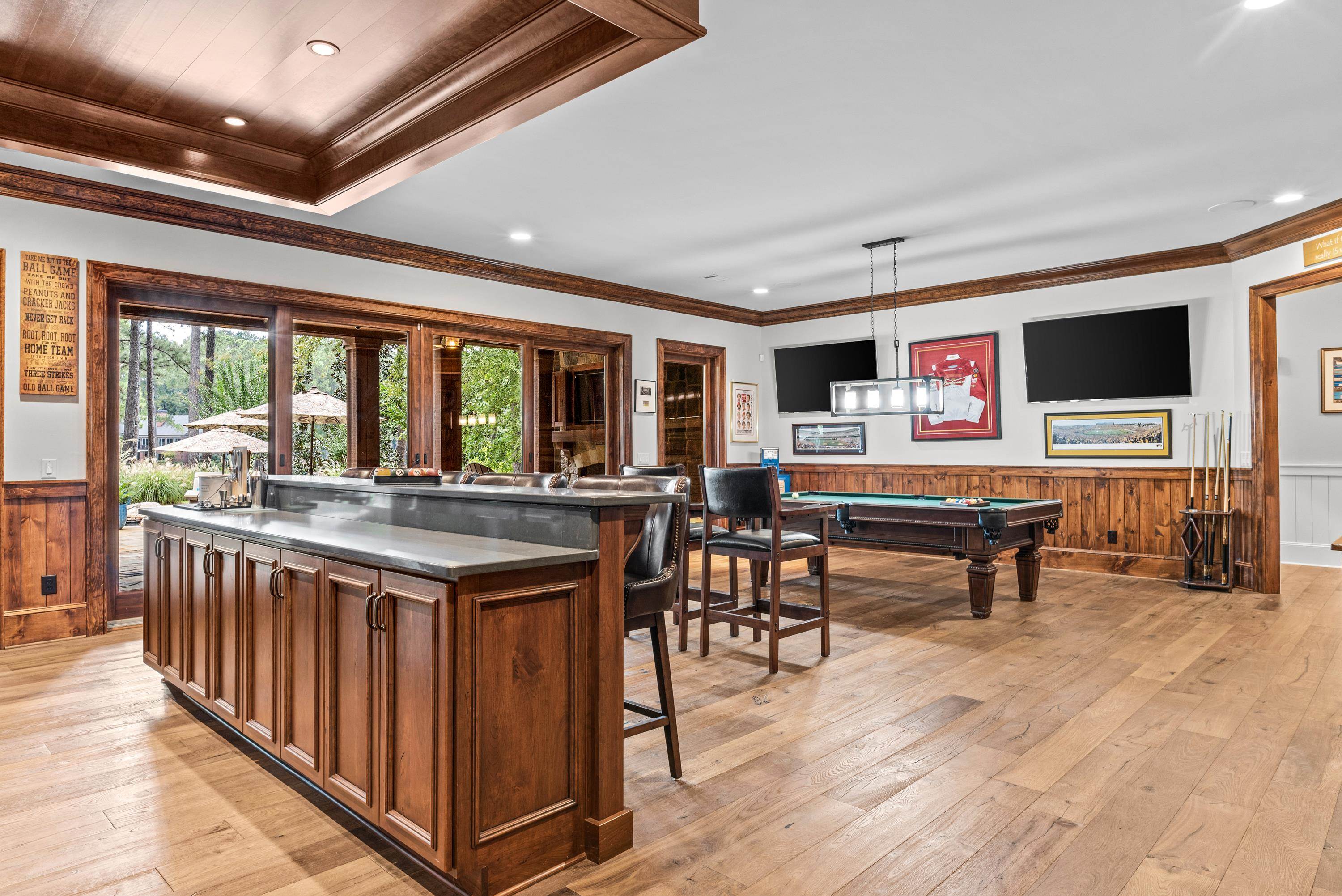 1831 PARROTTS POINTE ROAD