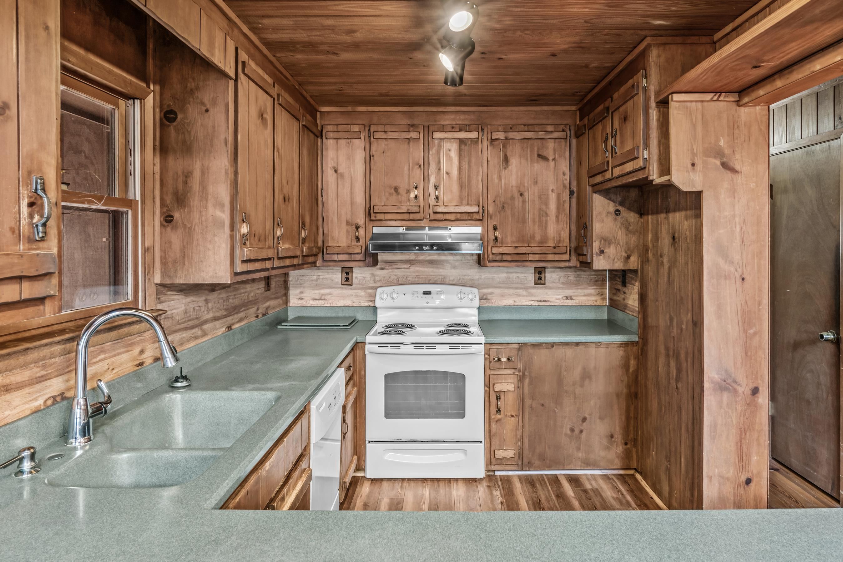 1280 KIMBROUGH DRIVE