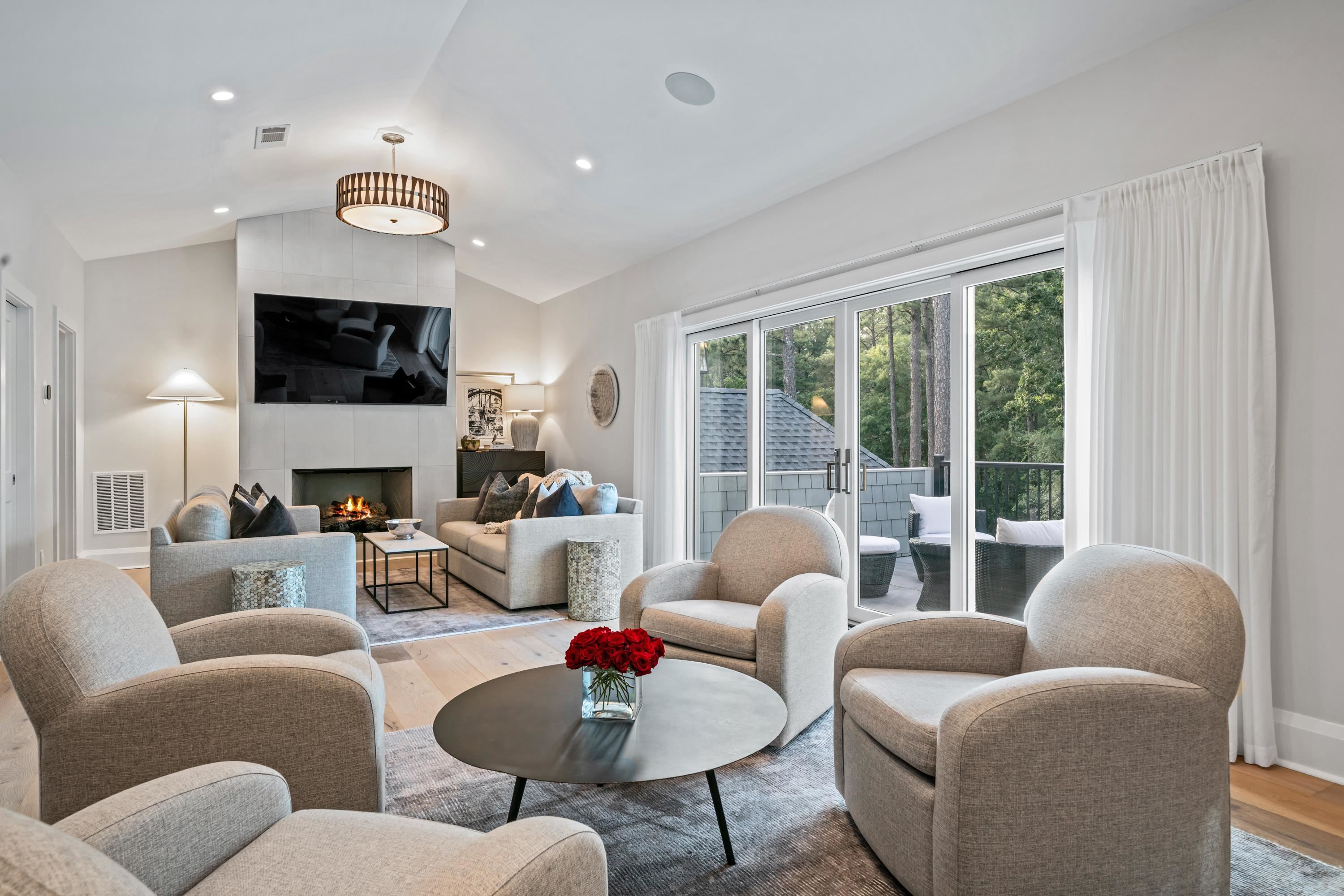1101 BROOKSIDE