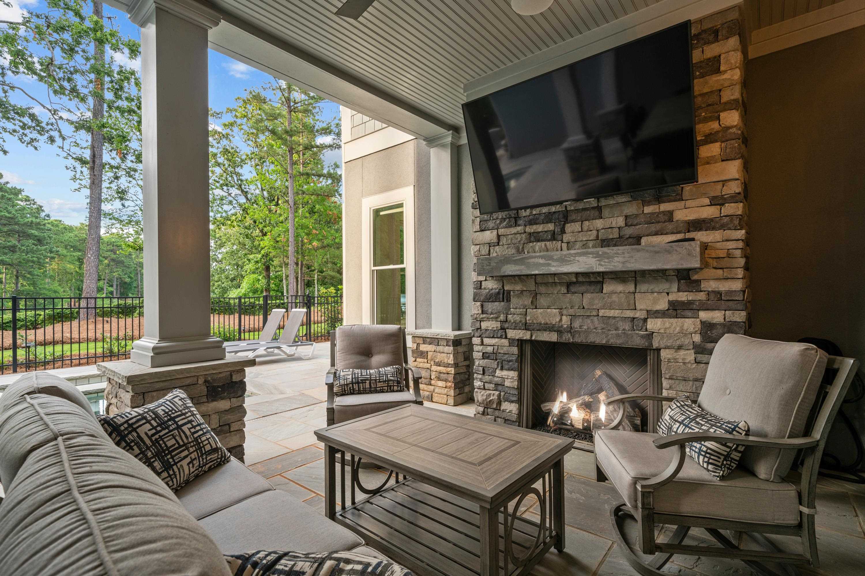 1101 BROOKSIDE