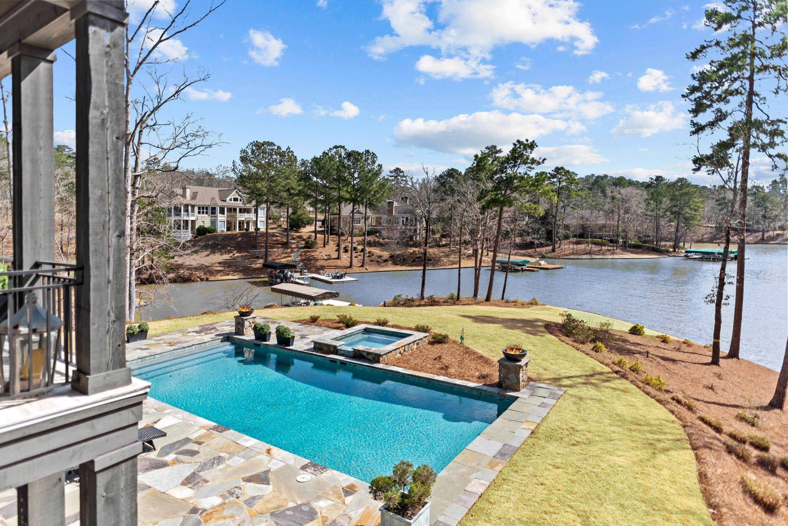 1051 LIBERTY BLUFF LANE