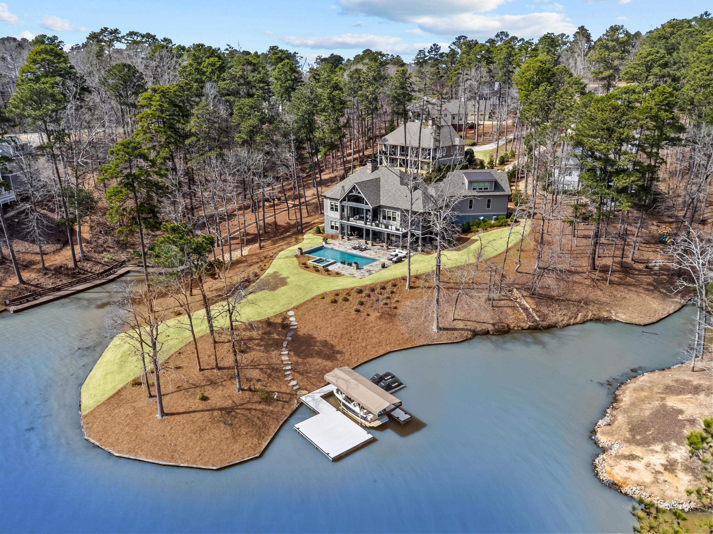 1051 LIBERTY BLUFF LANE