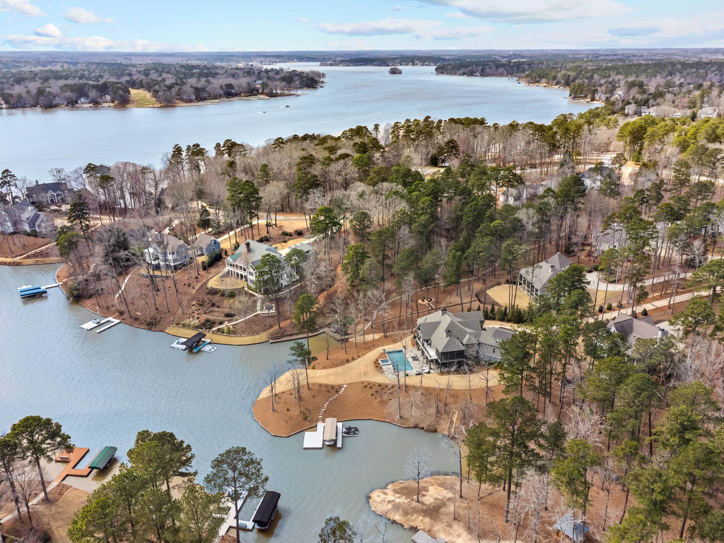 1051 LIBERTY BLUFF LANE