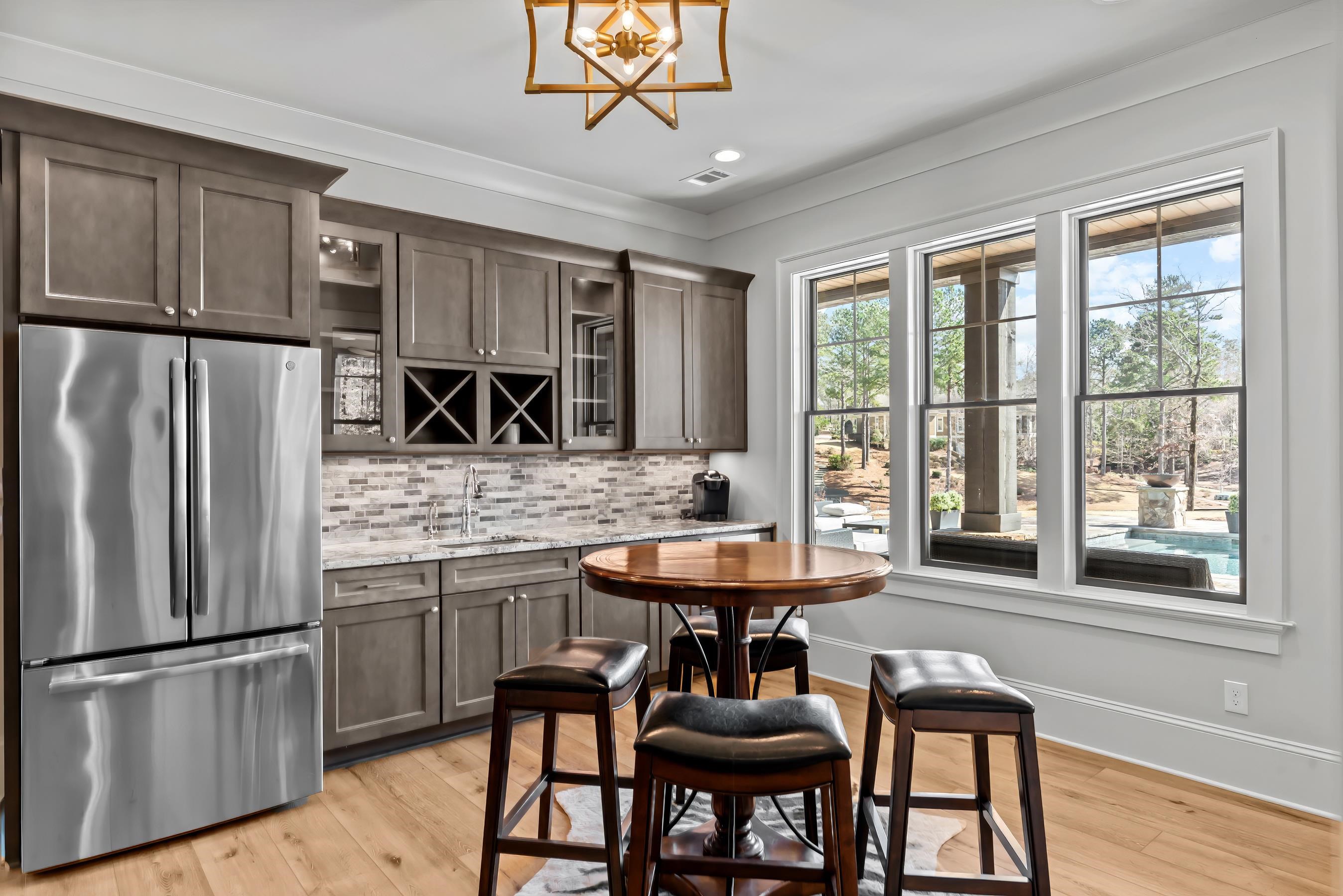 1051 LIBERTY BLUFF LANE