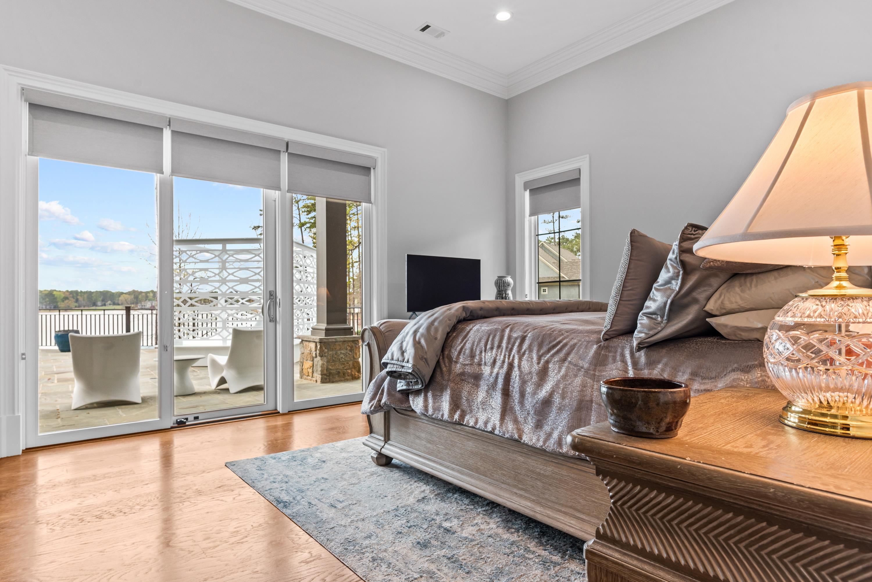 2781 LINGER LONGER DRIVE