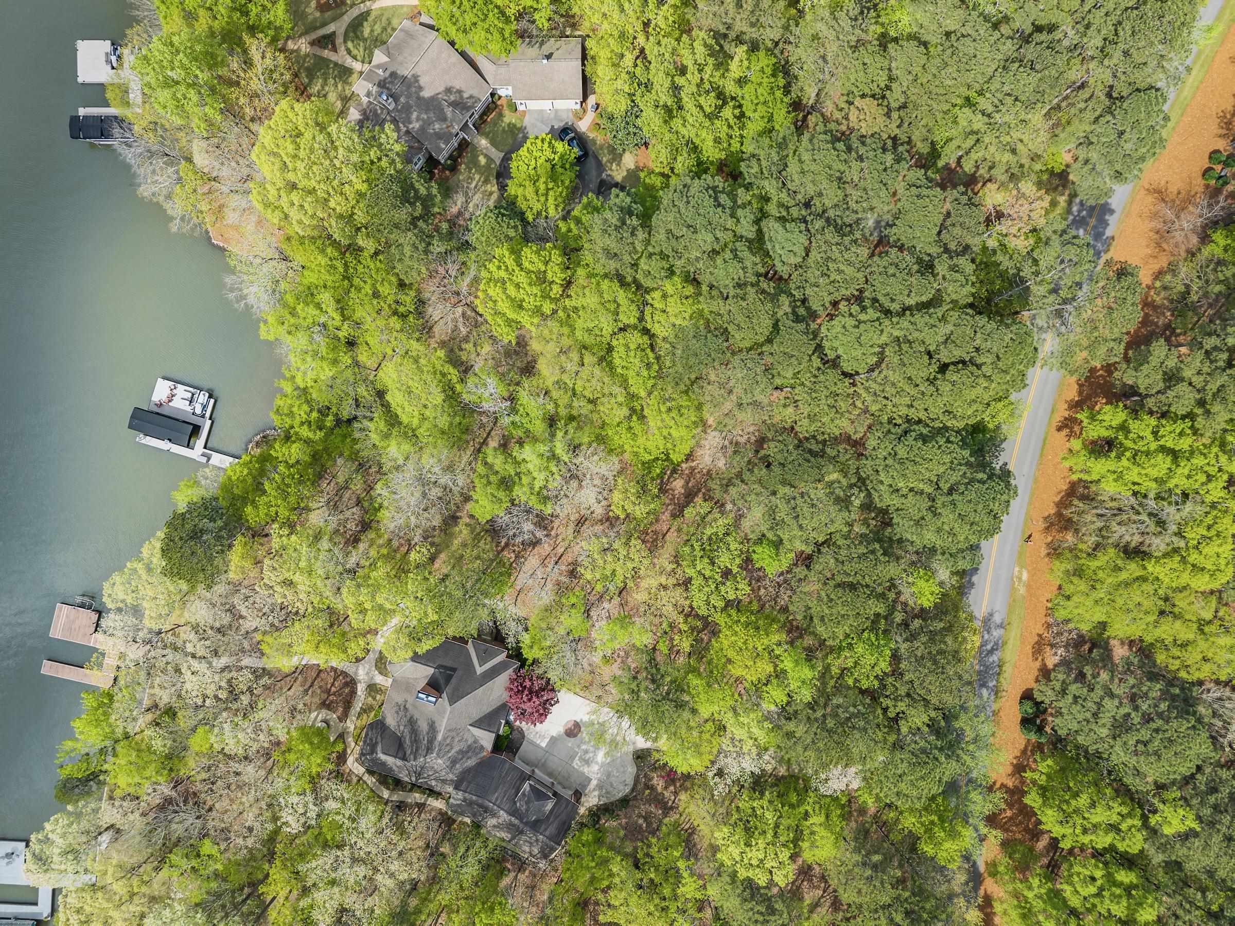233 REYNOLDS DRIVE