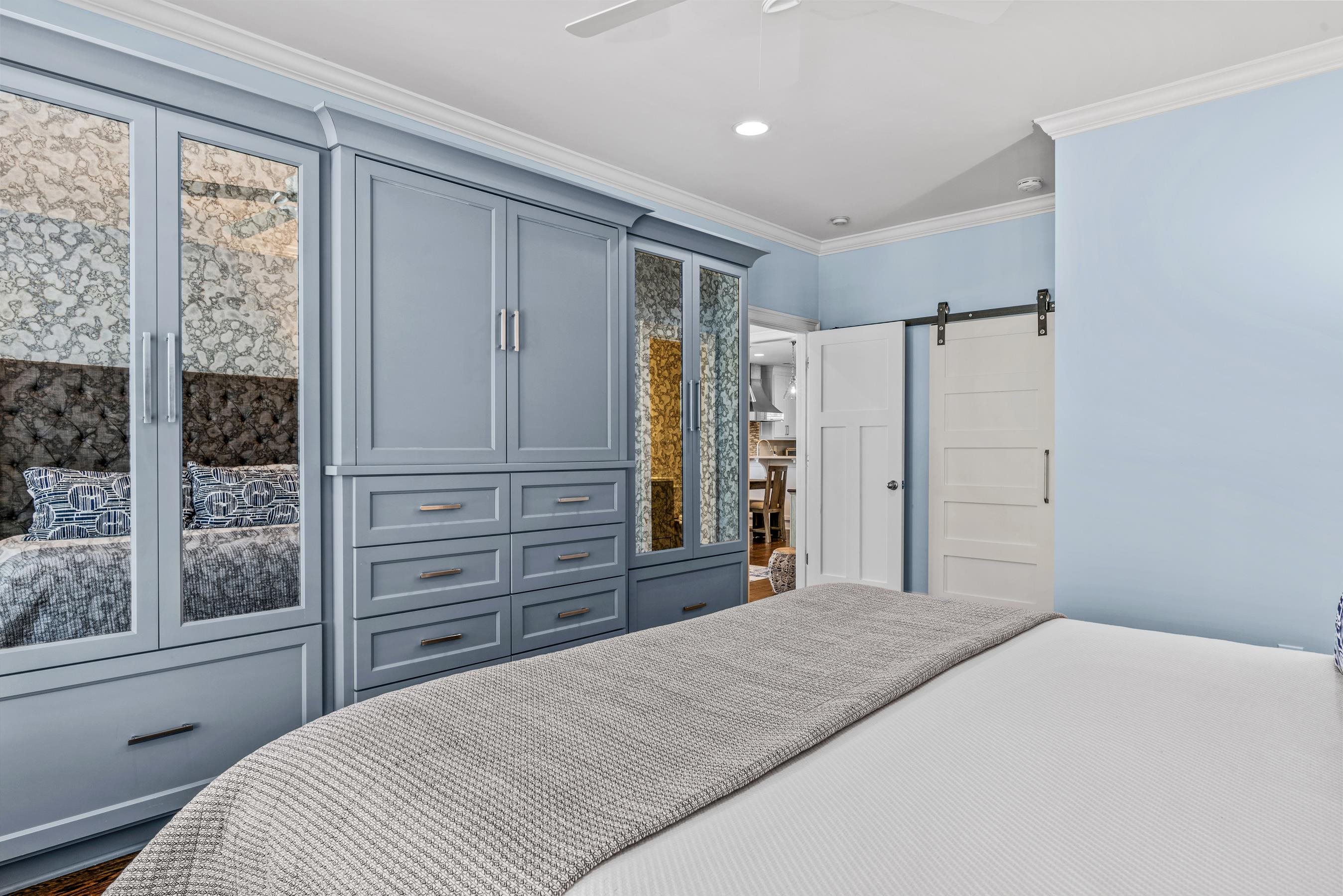 1251 MARINA COVE LANE