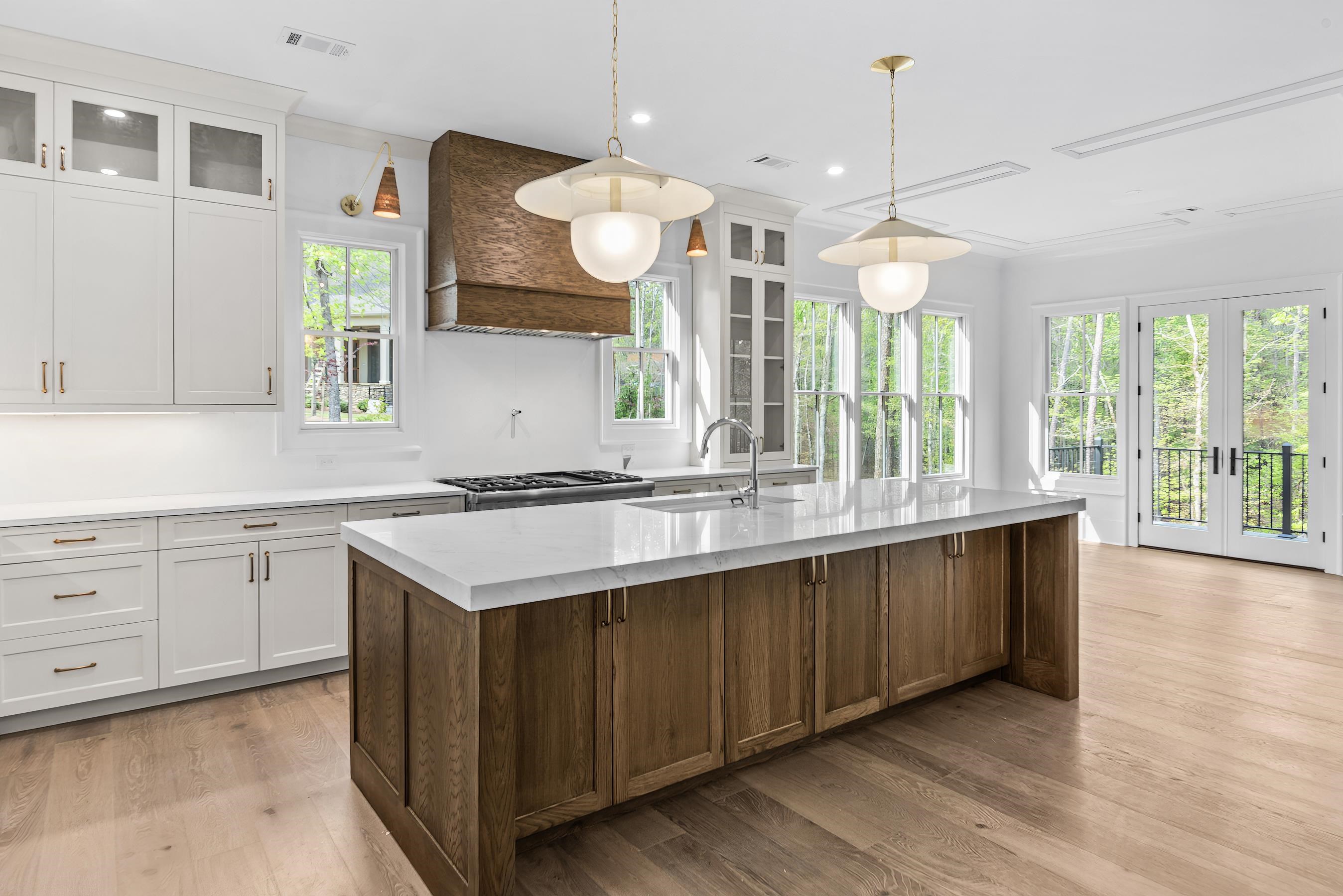 1030 CAVALIER COVE