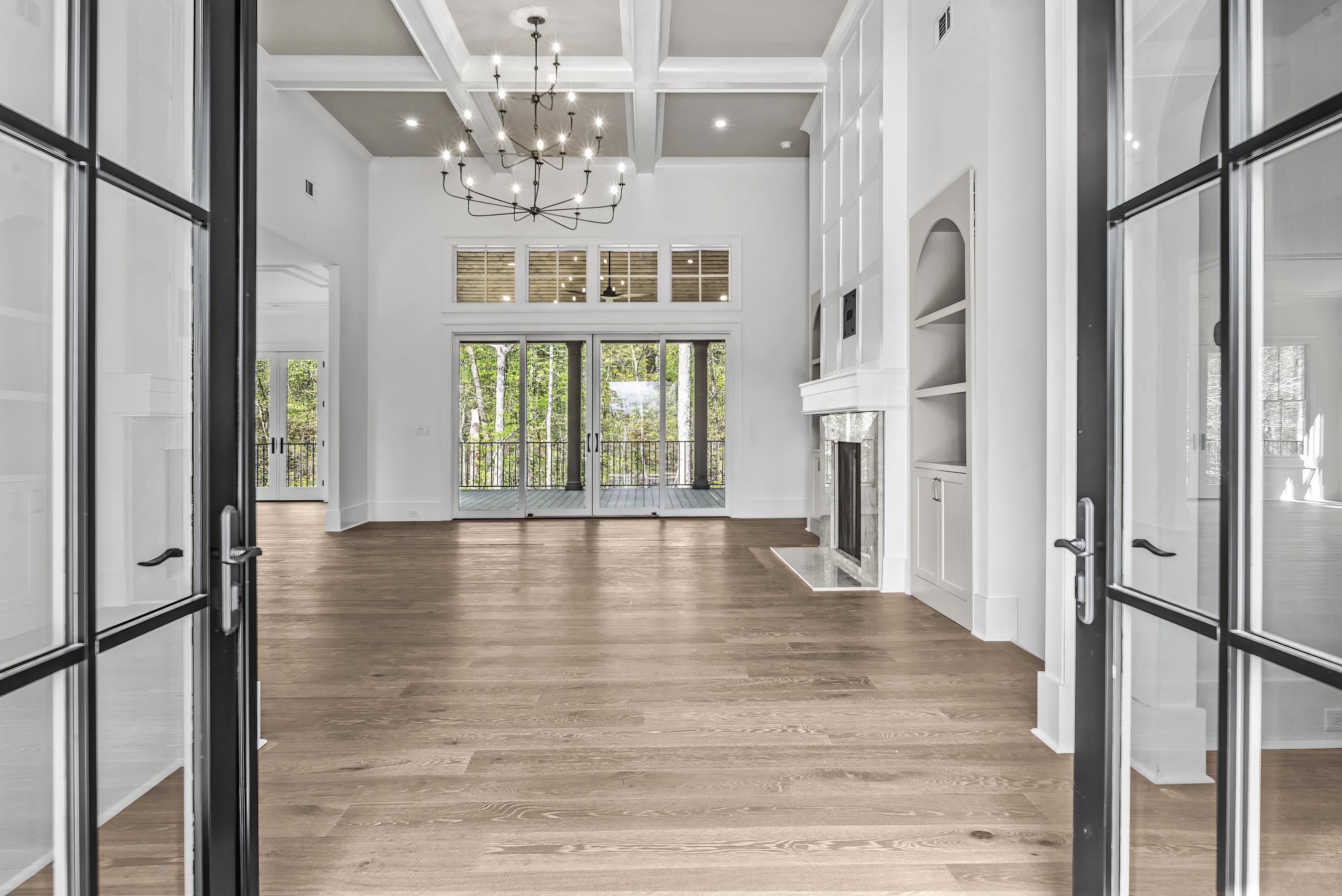 1030 CAVALIER COVE