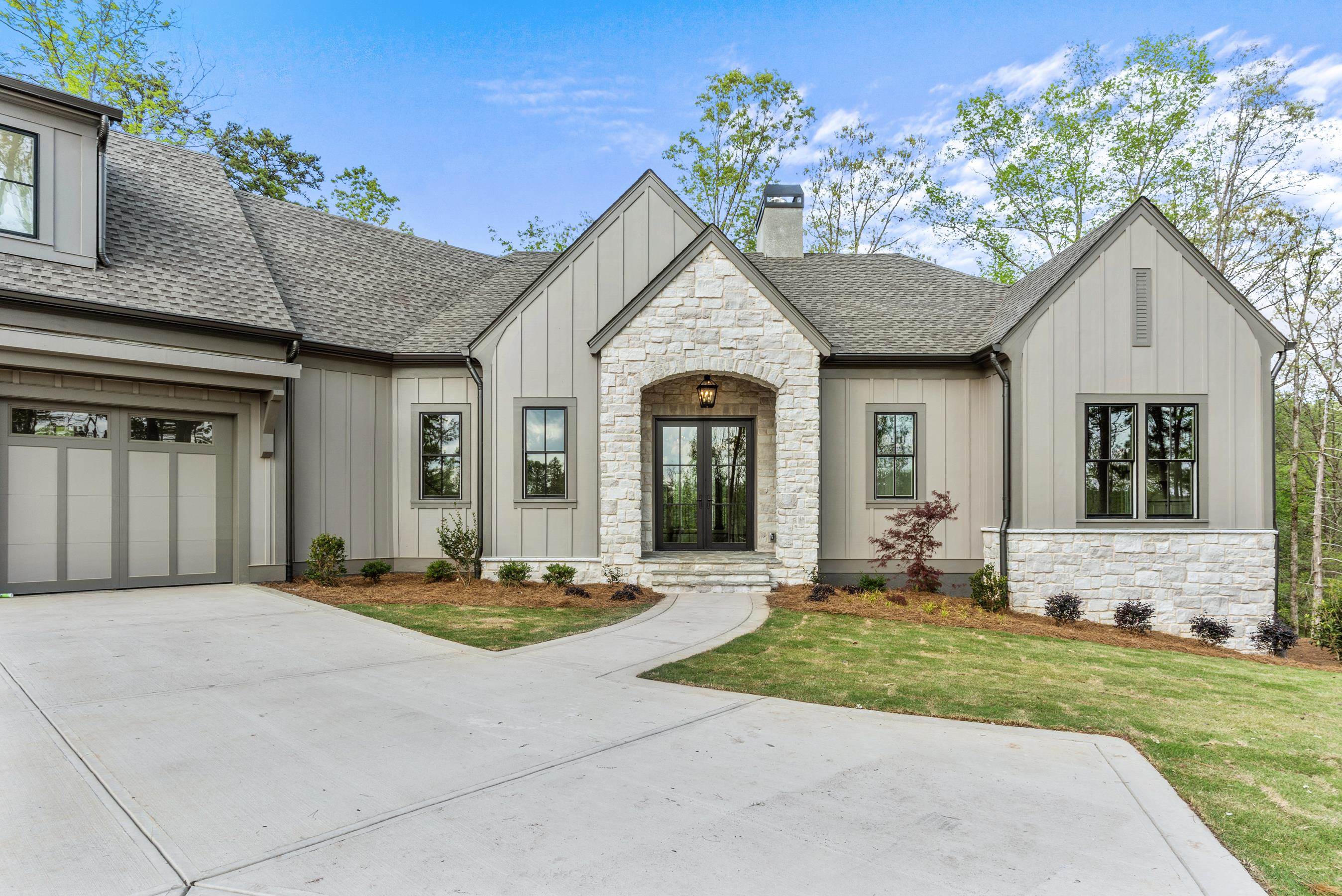 1030 CAVALIER COVE