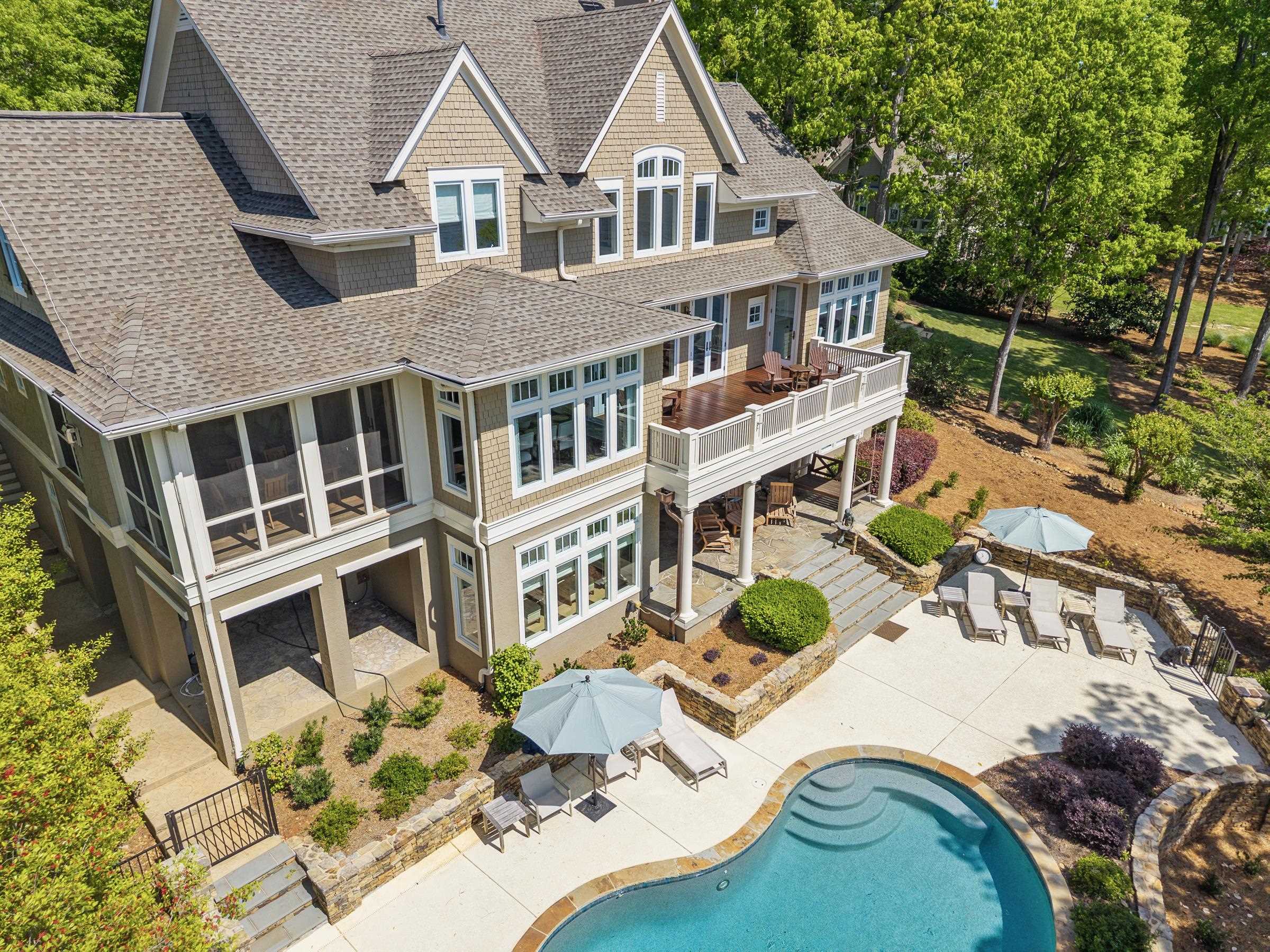 1140 PLANTATION POINT DRIVE