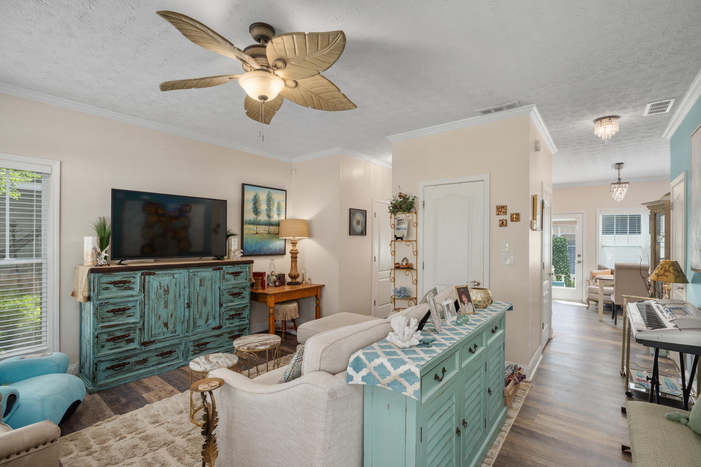 1071 APPLE ORCHARD LANE