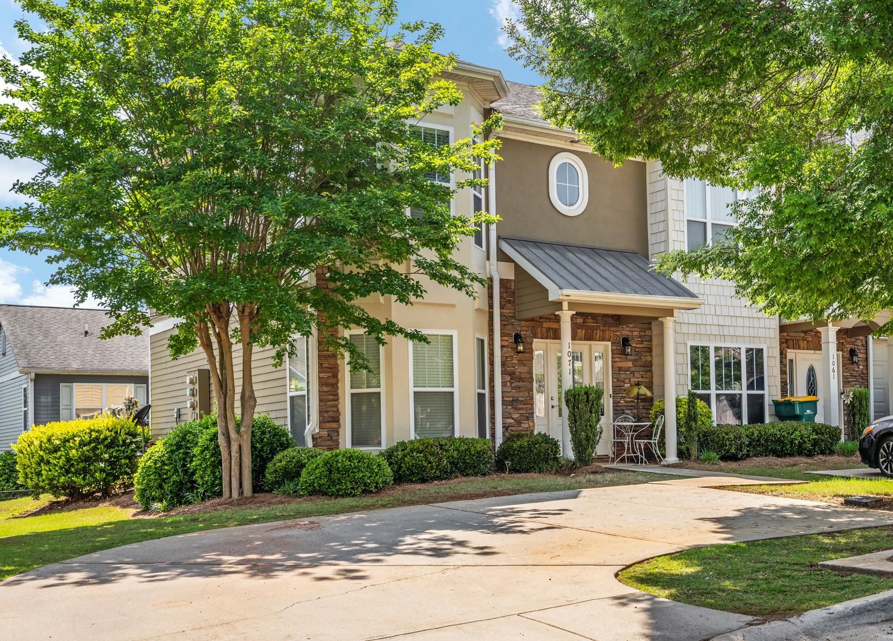 1071 APPLE ORCHARD LANE
