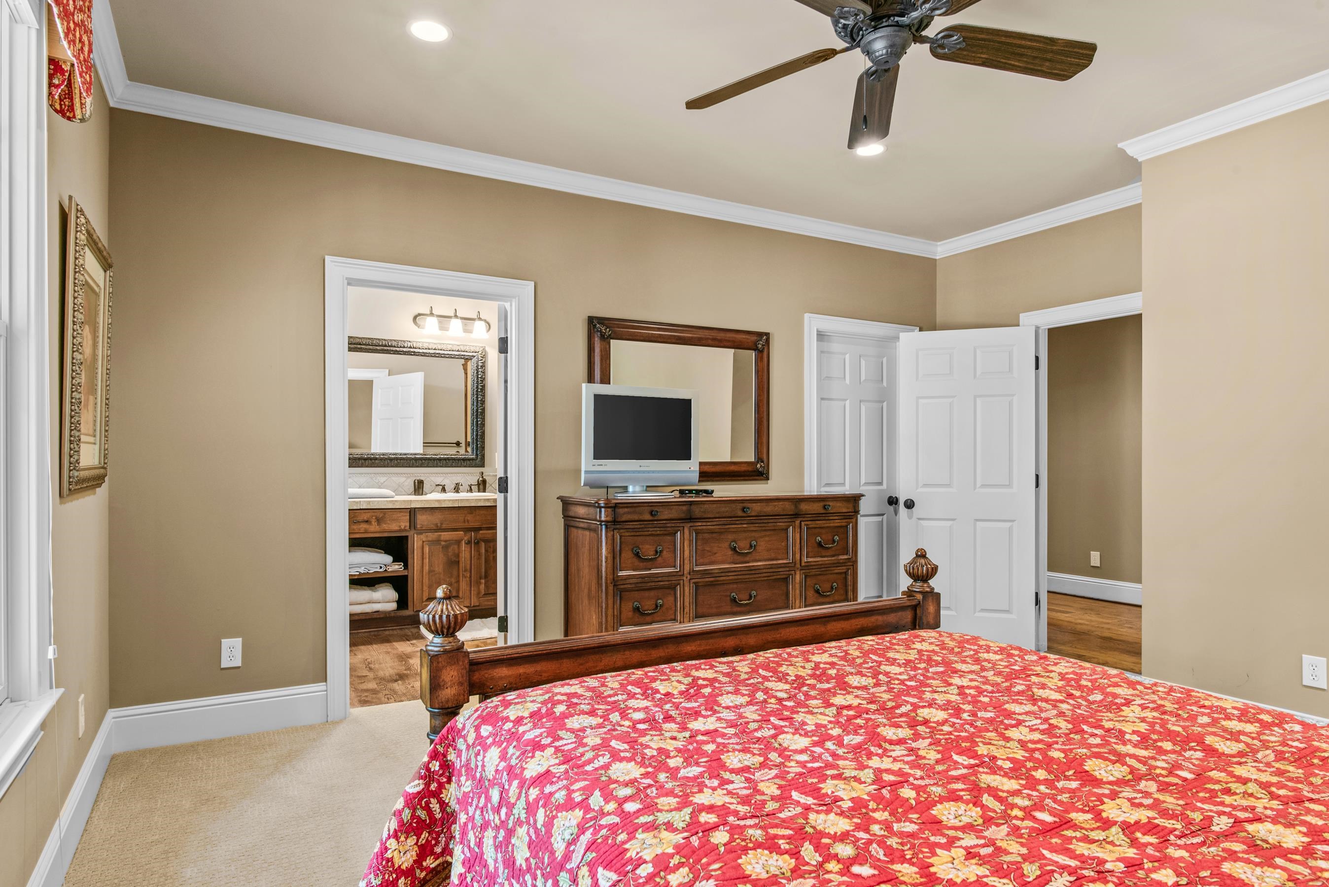 1171 WRAYSWOOD CIRCLE