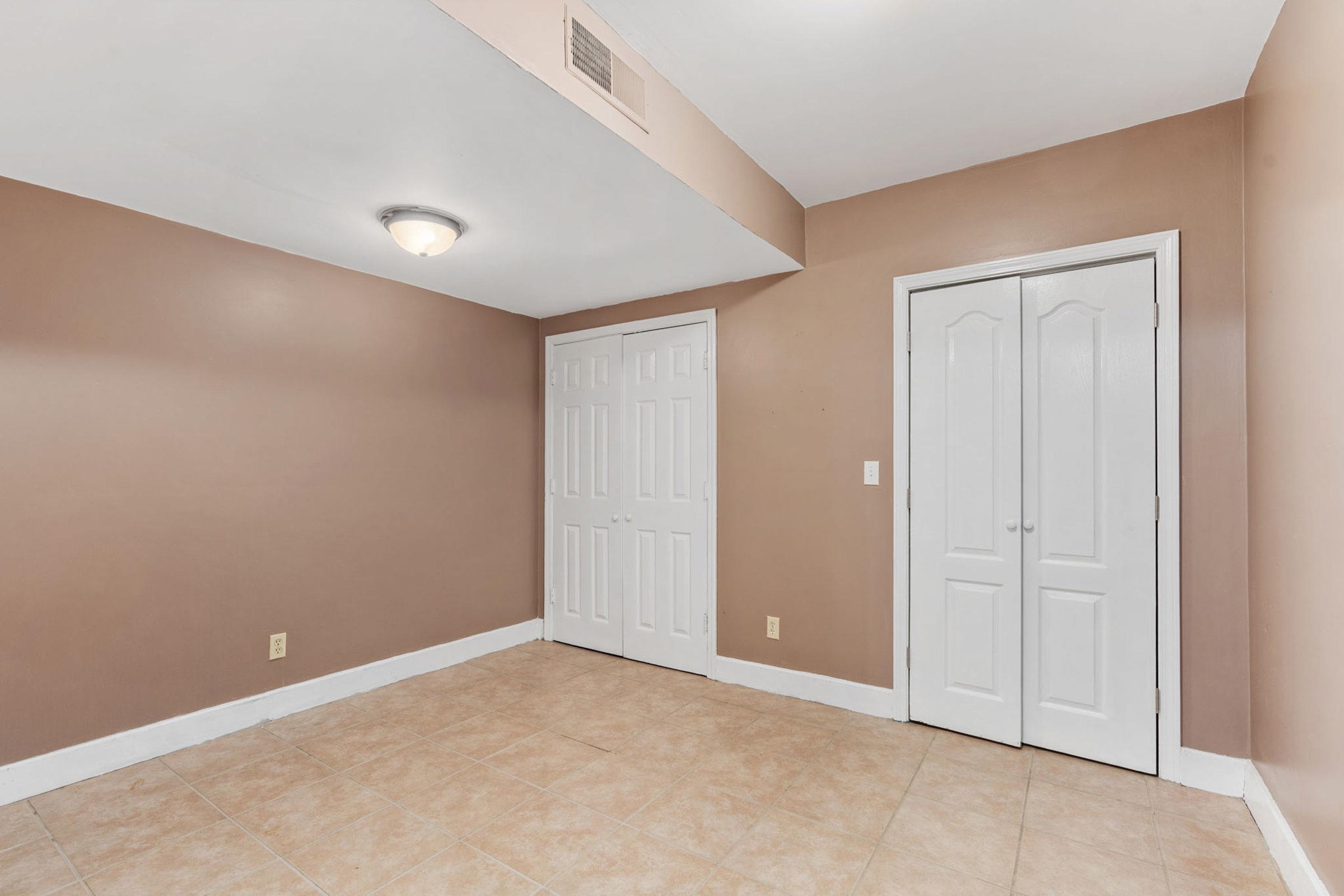 1621 MORGAN DRIVE