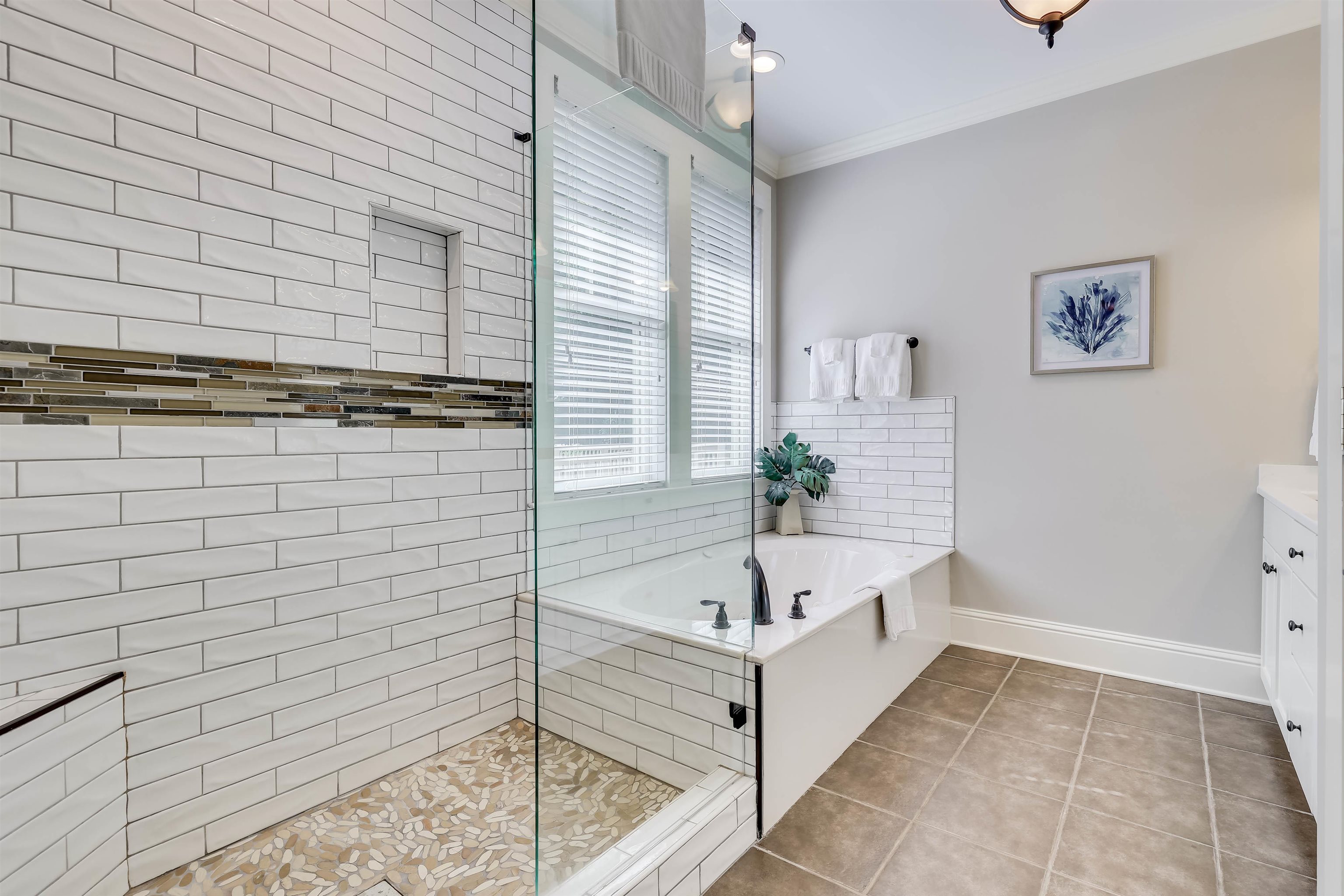 1010 D PORTAGE TRAIL