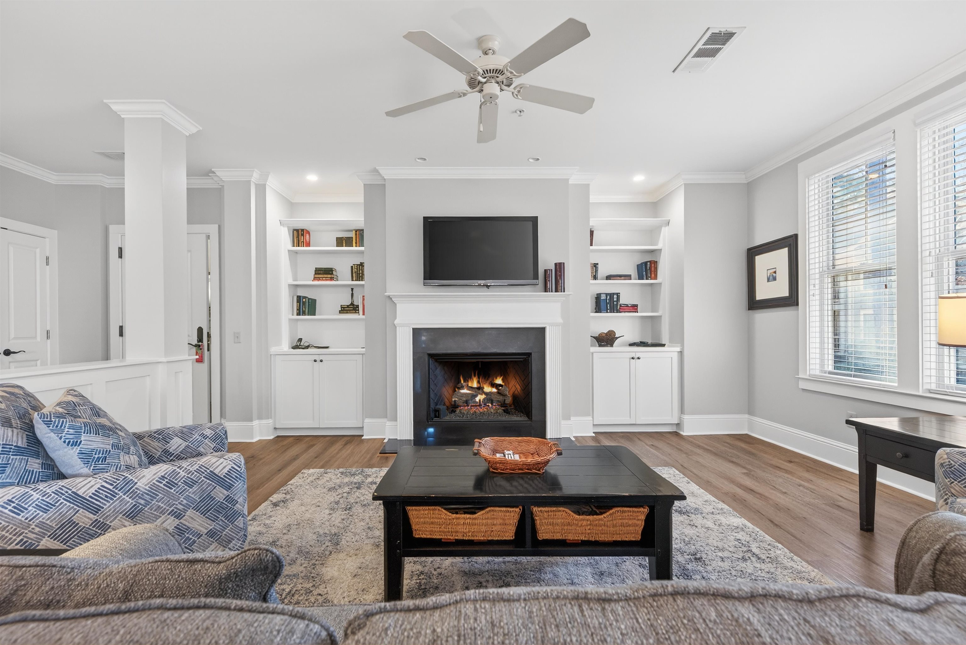 1010 D PORTAGE TRAIL