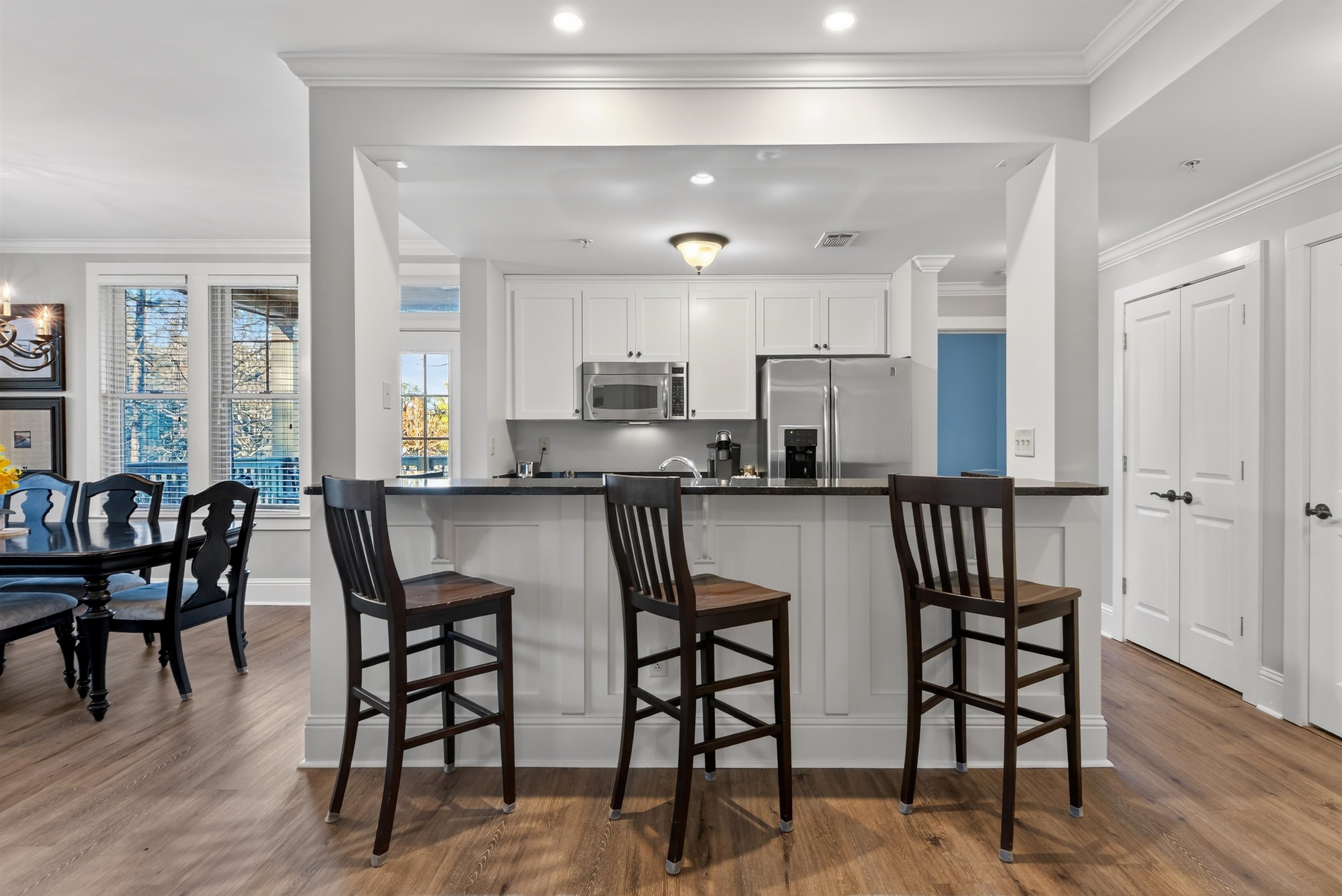 1010 D PORTAGE TRAIL