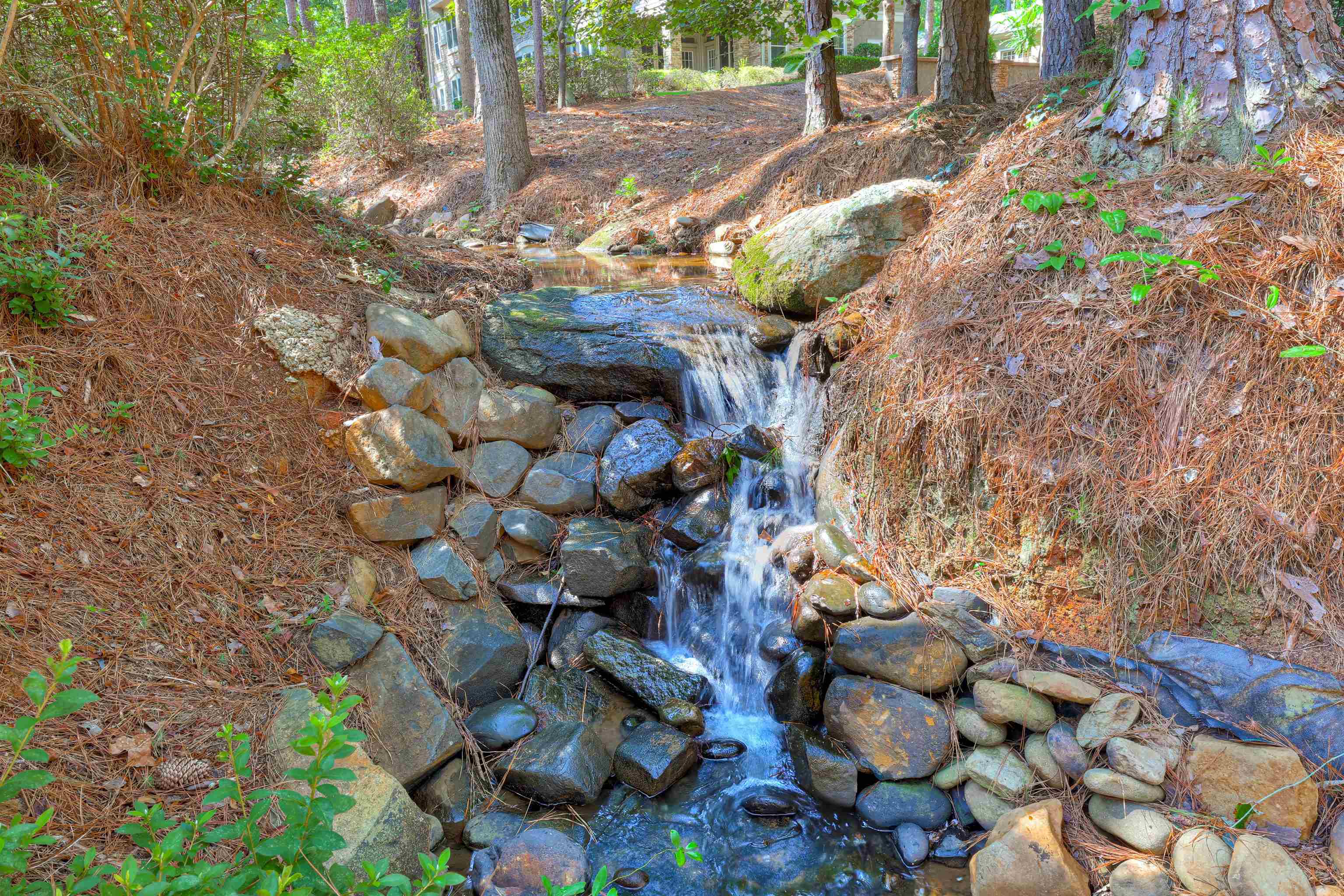 1010 D PORTAGE TRAIL