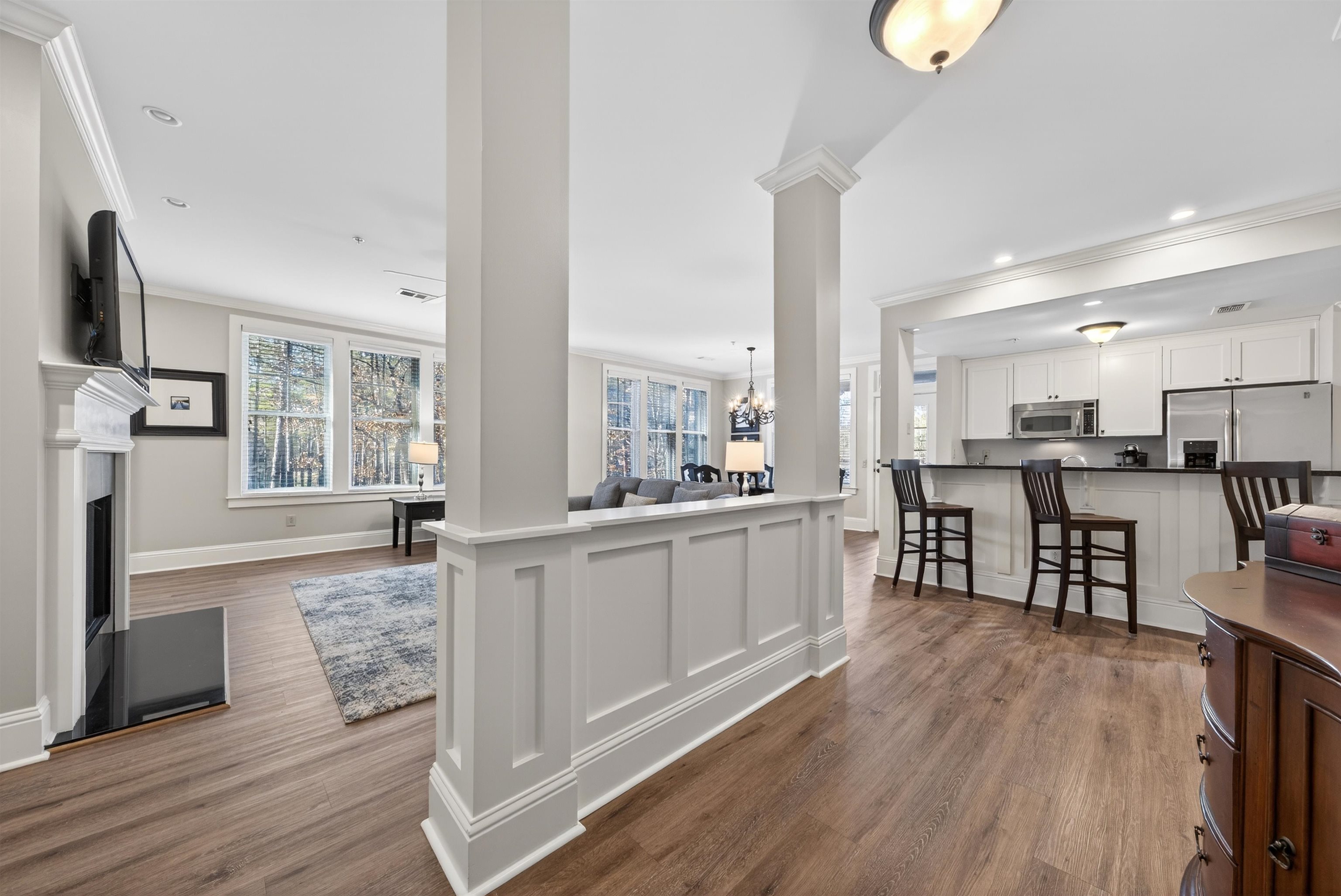 1010 D PORTAGE TRAIL