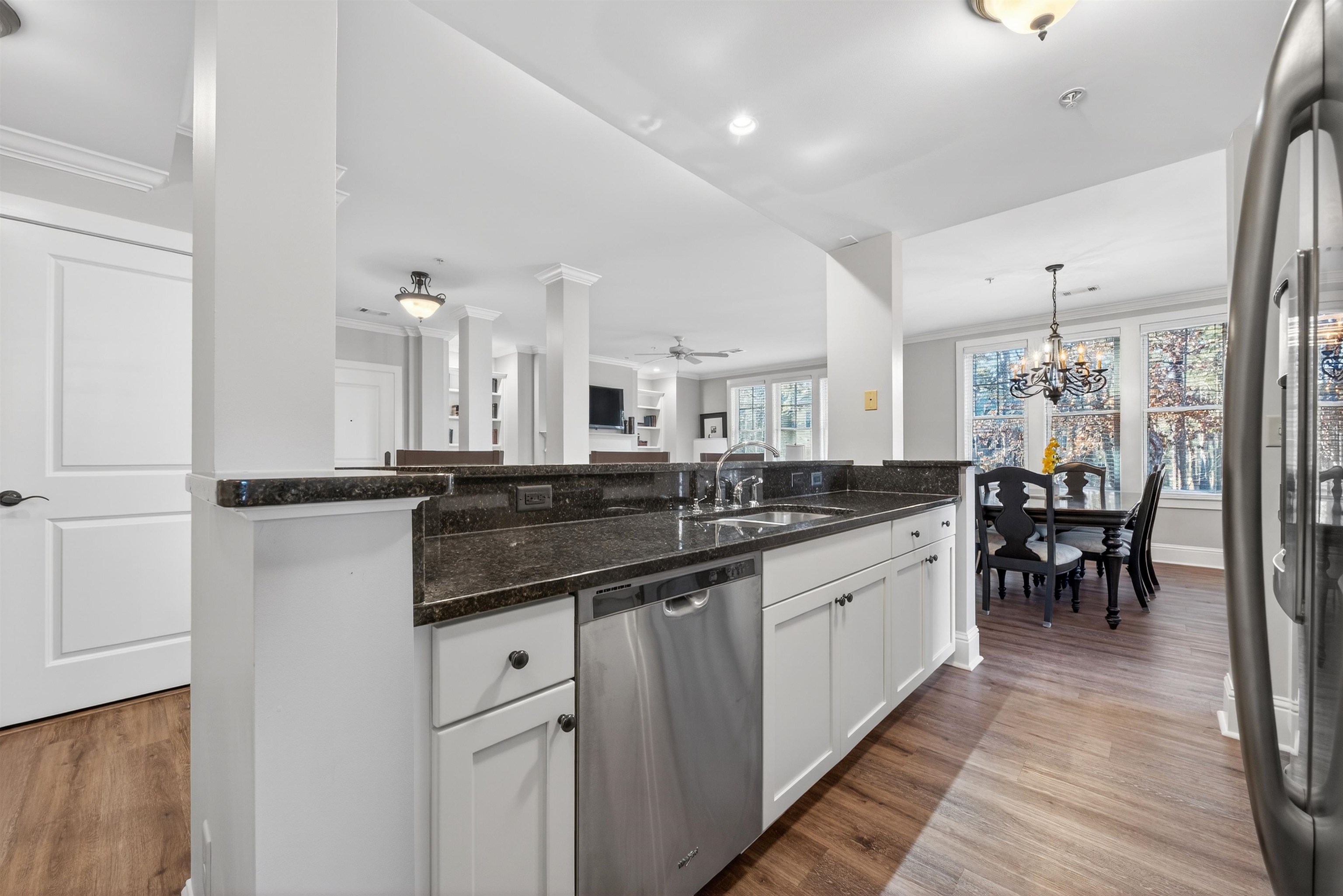 1010 D PORTAGE TRAIL