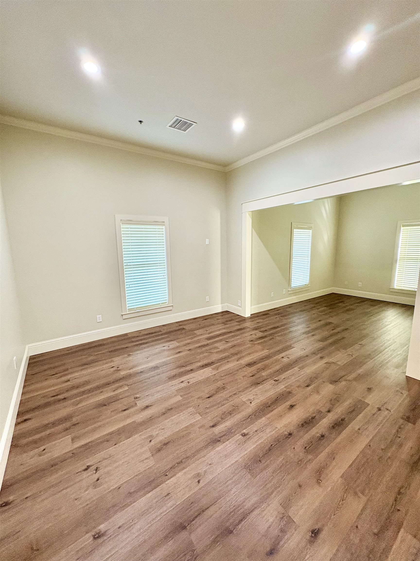 1129 LAKE OCONEE PARKWAY Unit: Suite 104