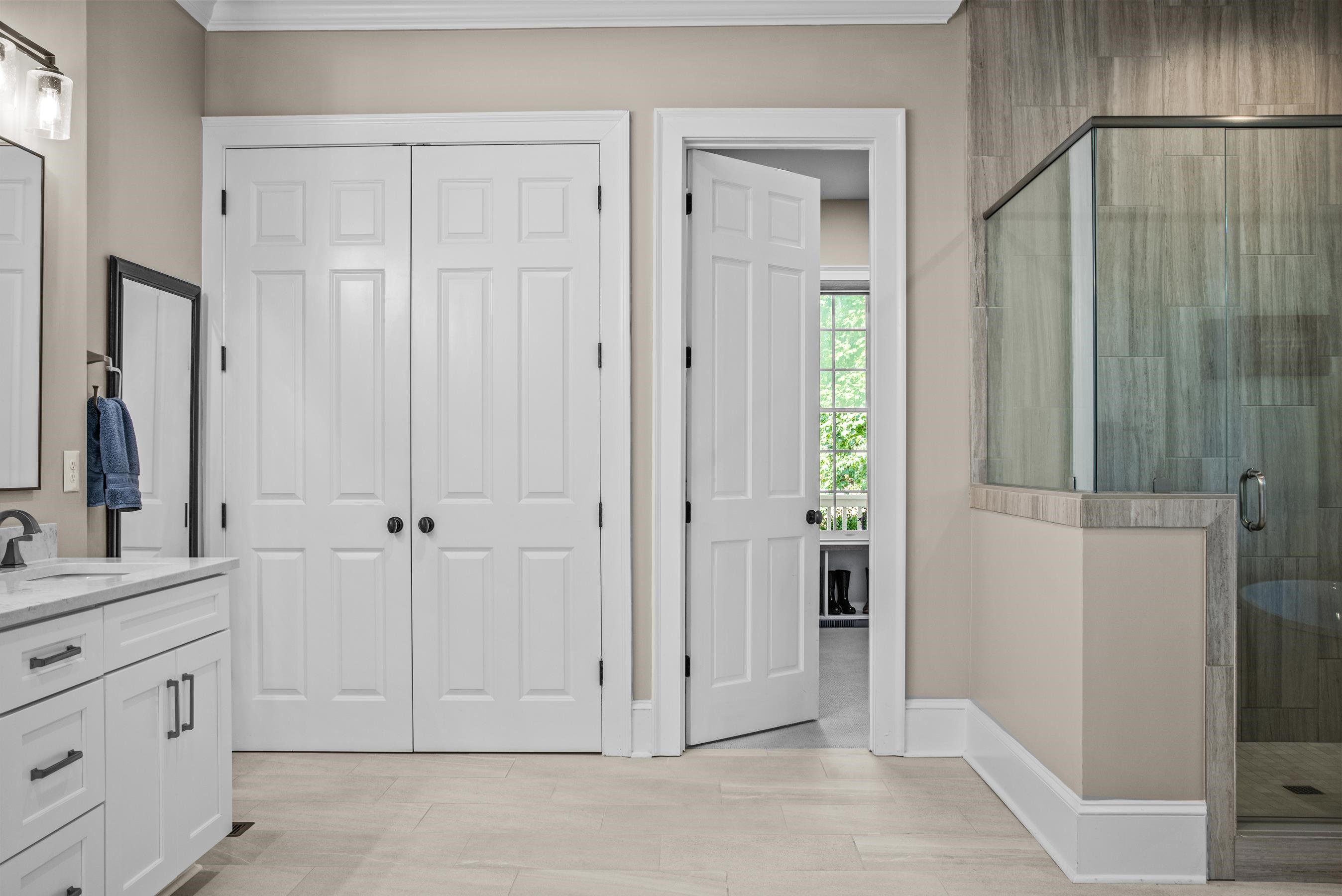 1210 MERCER TRAIL