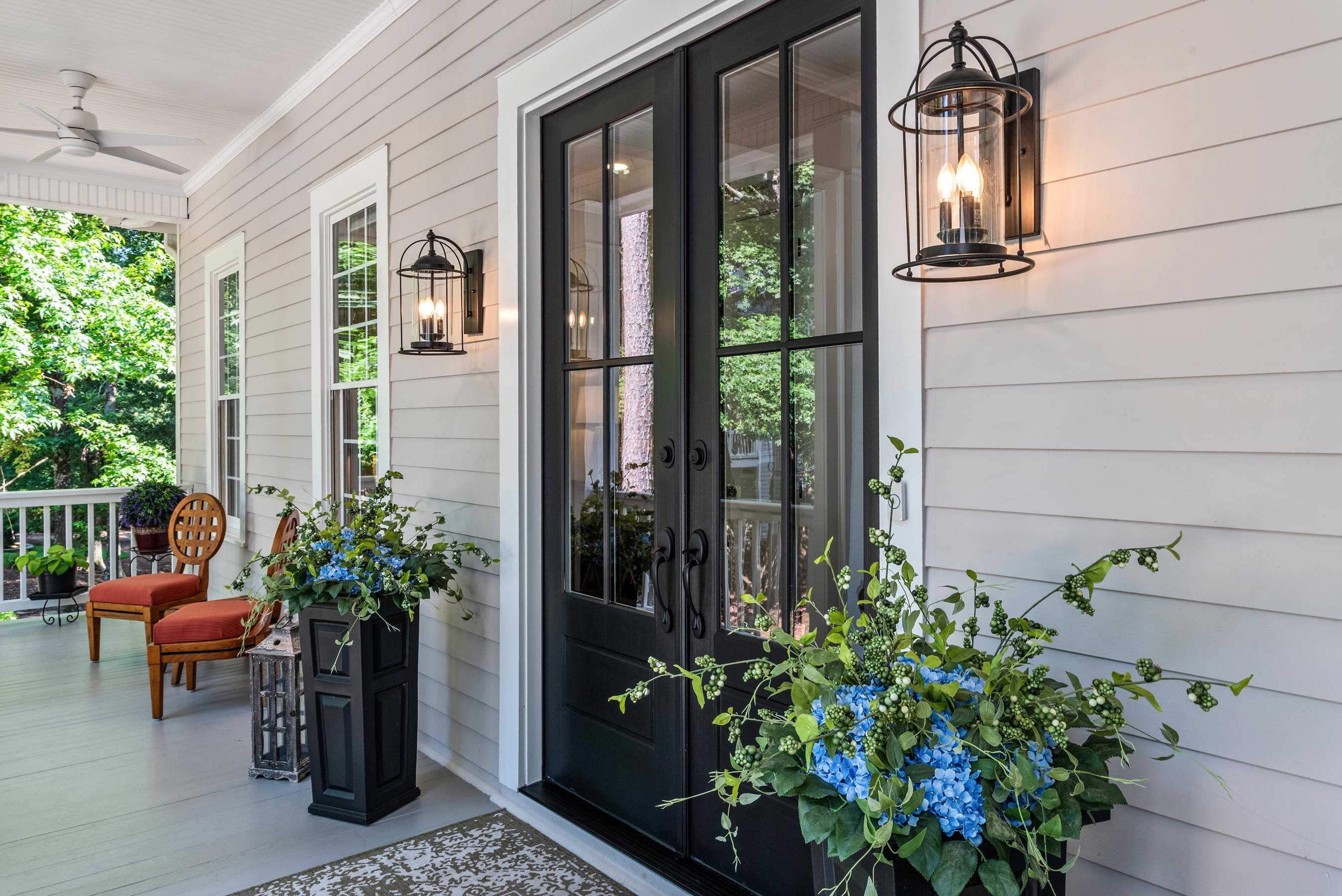 1210 MERCER TRAIL
