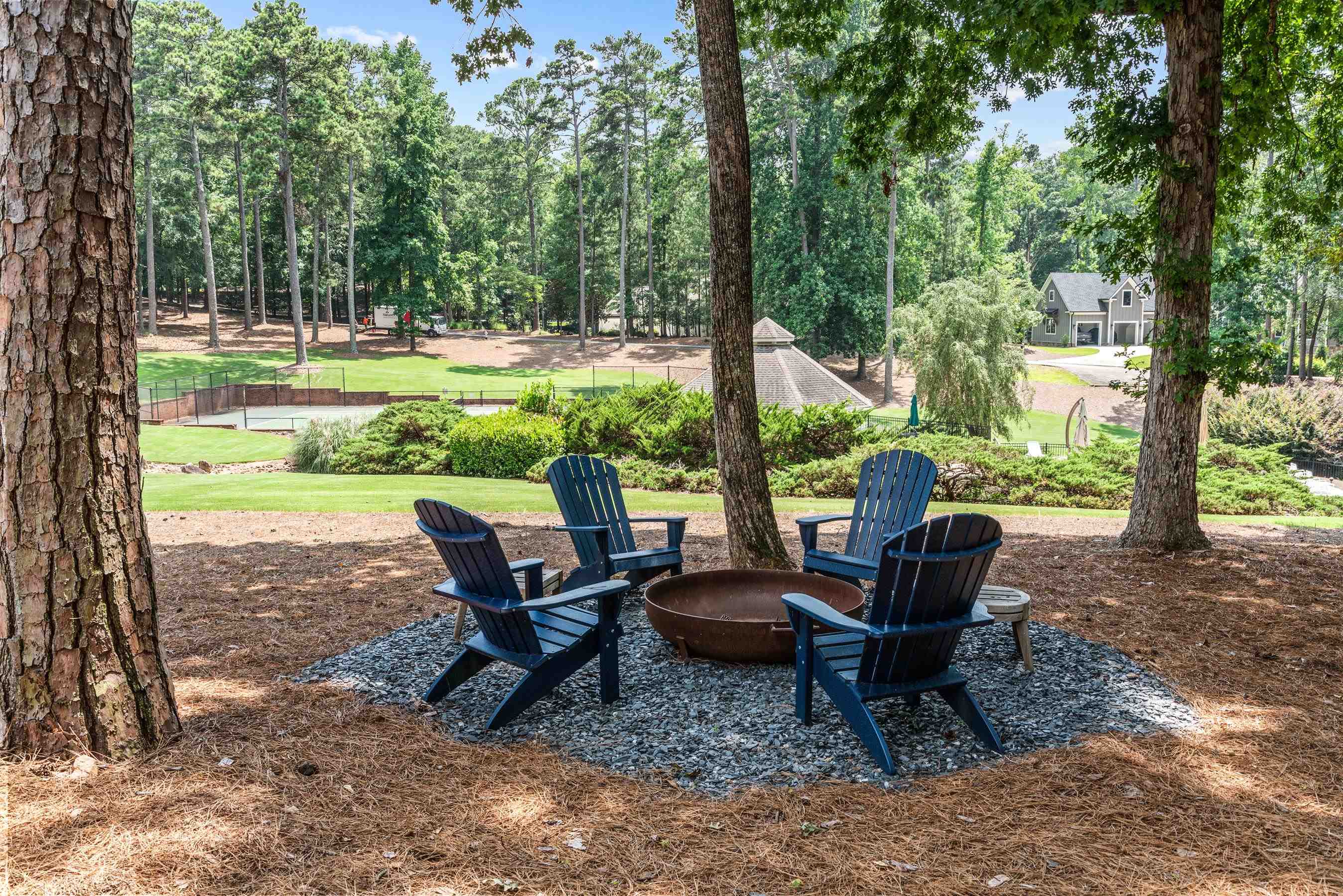1210 MERCER TRAIL