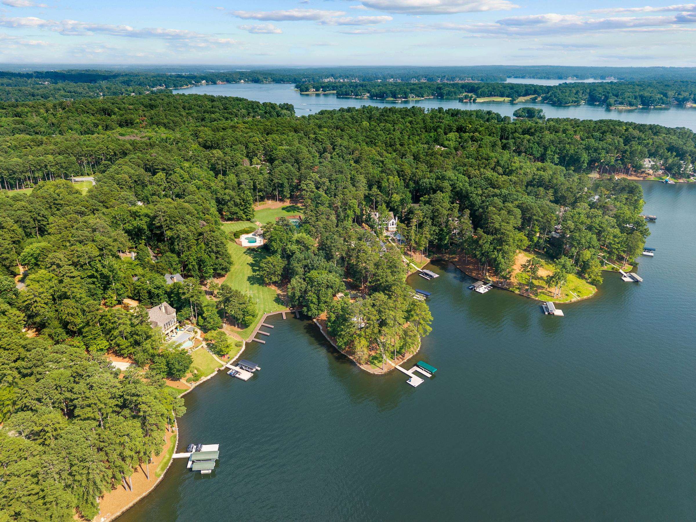 1210 MERCER TRAIL