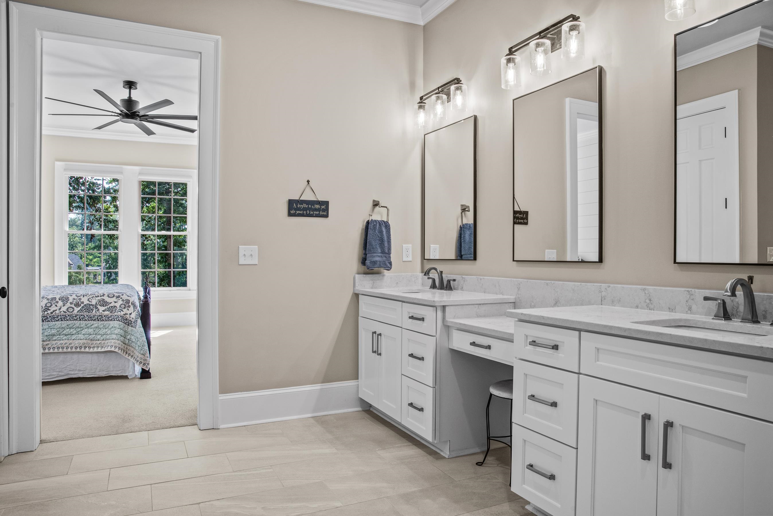 1210 MERCER TRAIL