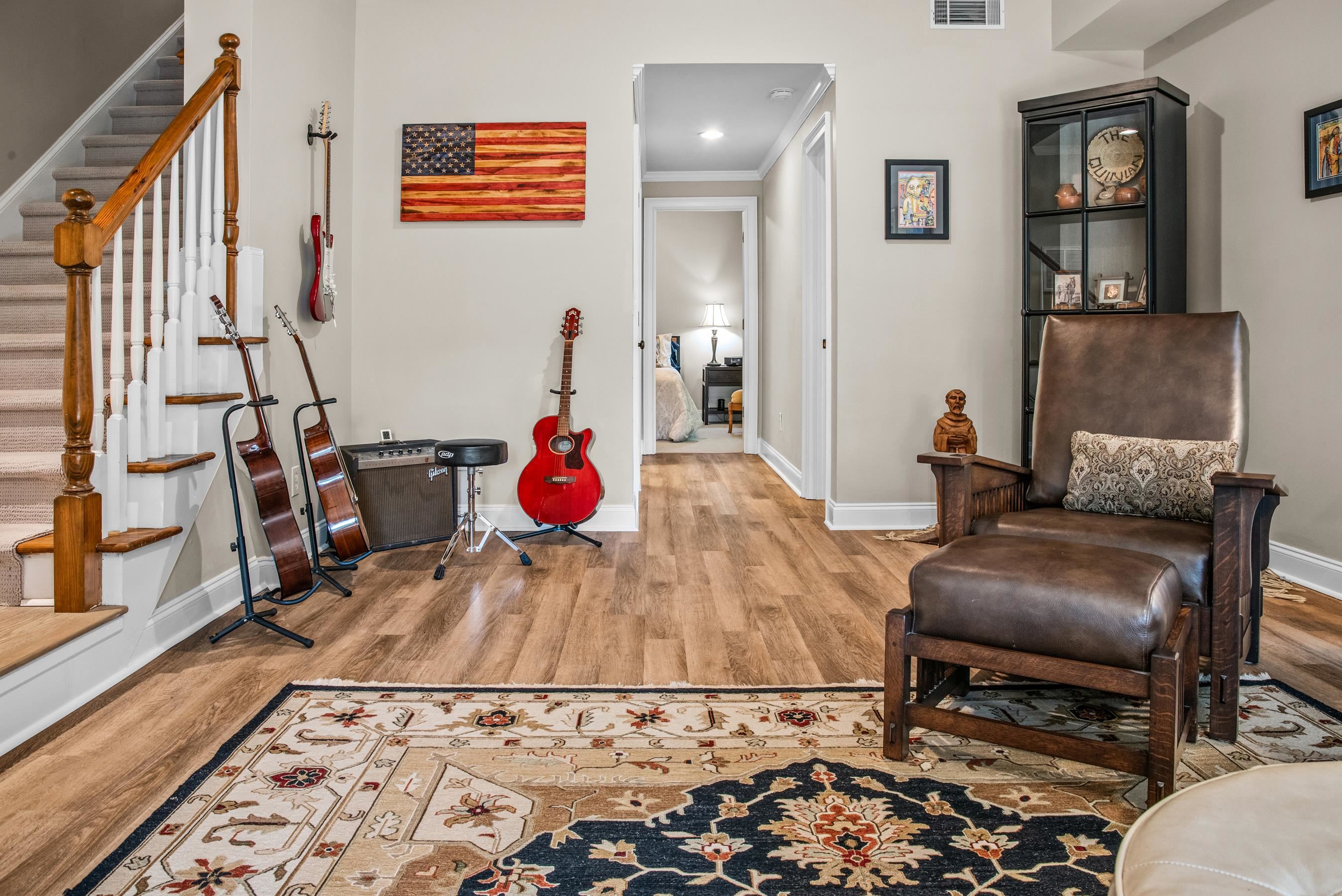 1210 MERCER TRAIL