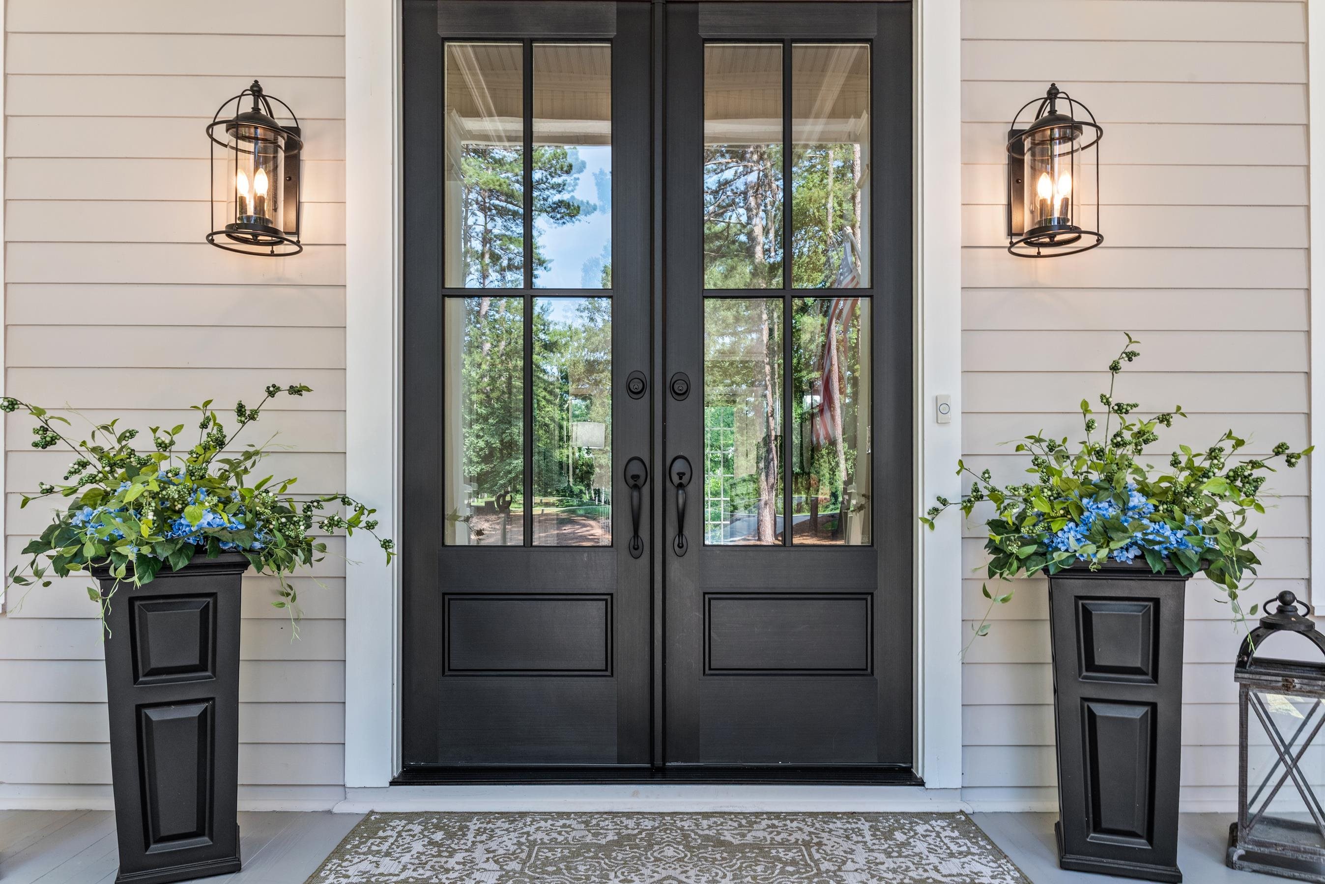 1210 MERCER TRAIL