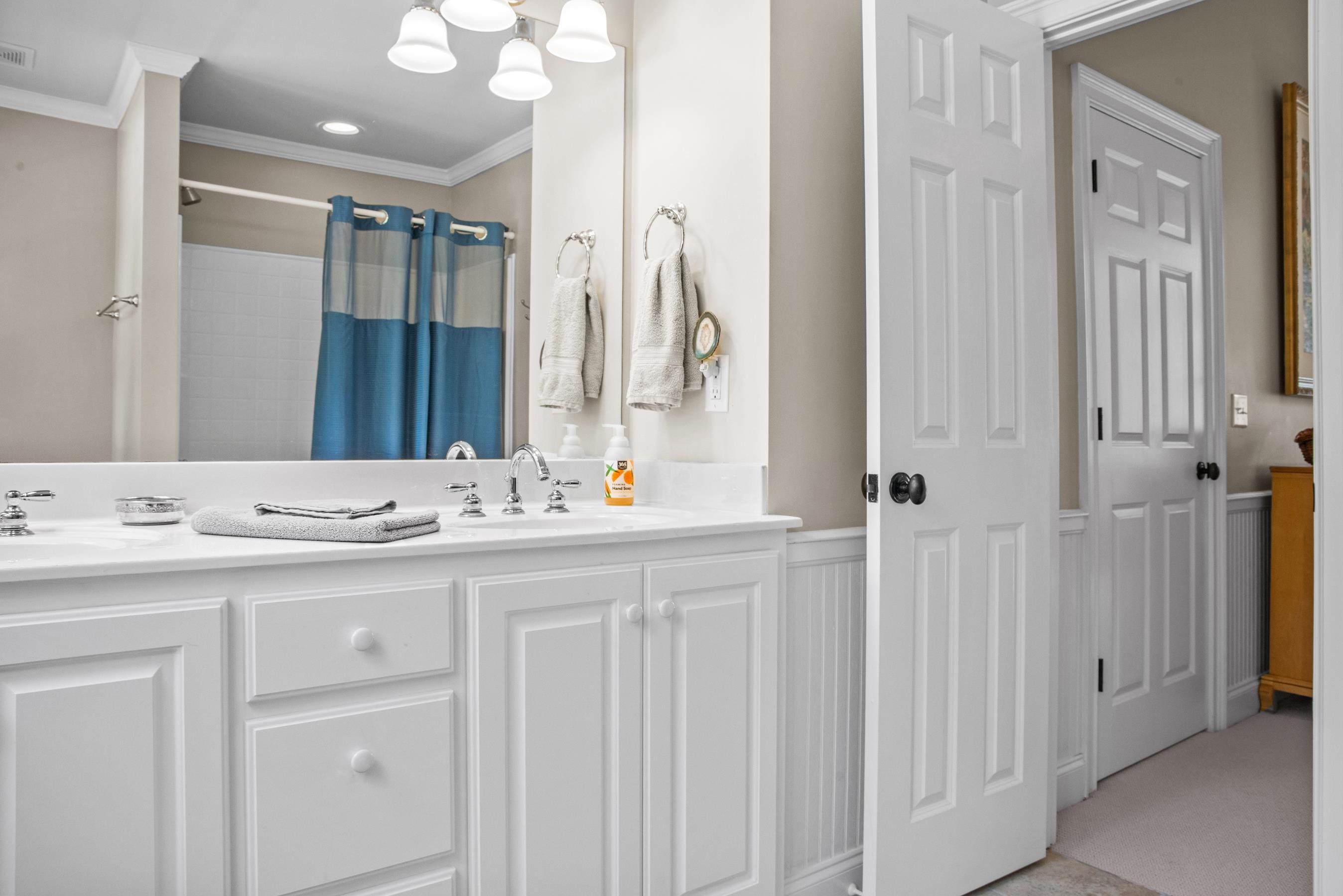 1210 MERCER TRAIL