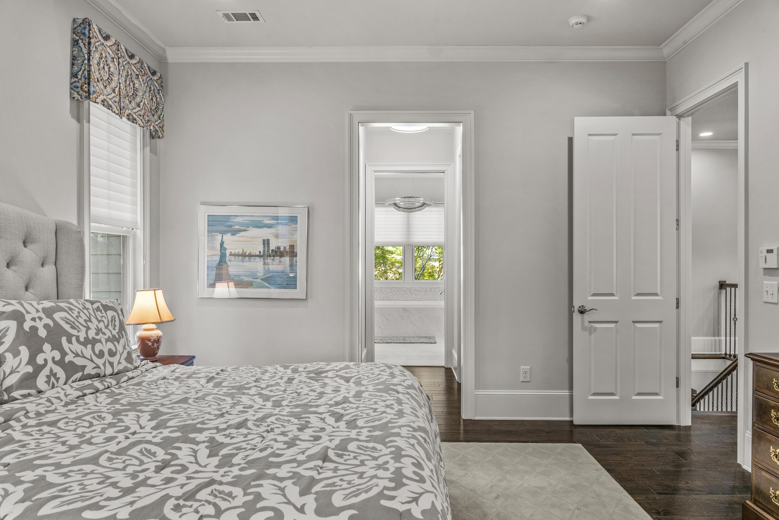 1081 ANGEL POND WEST