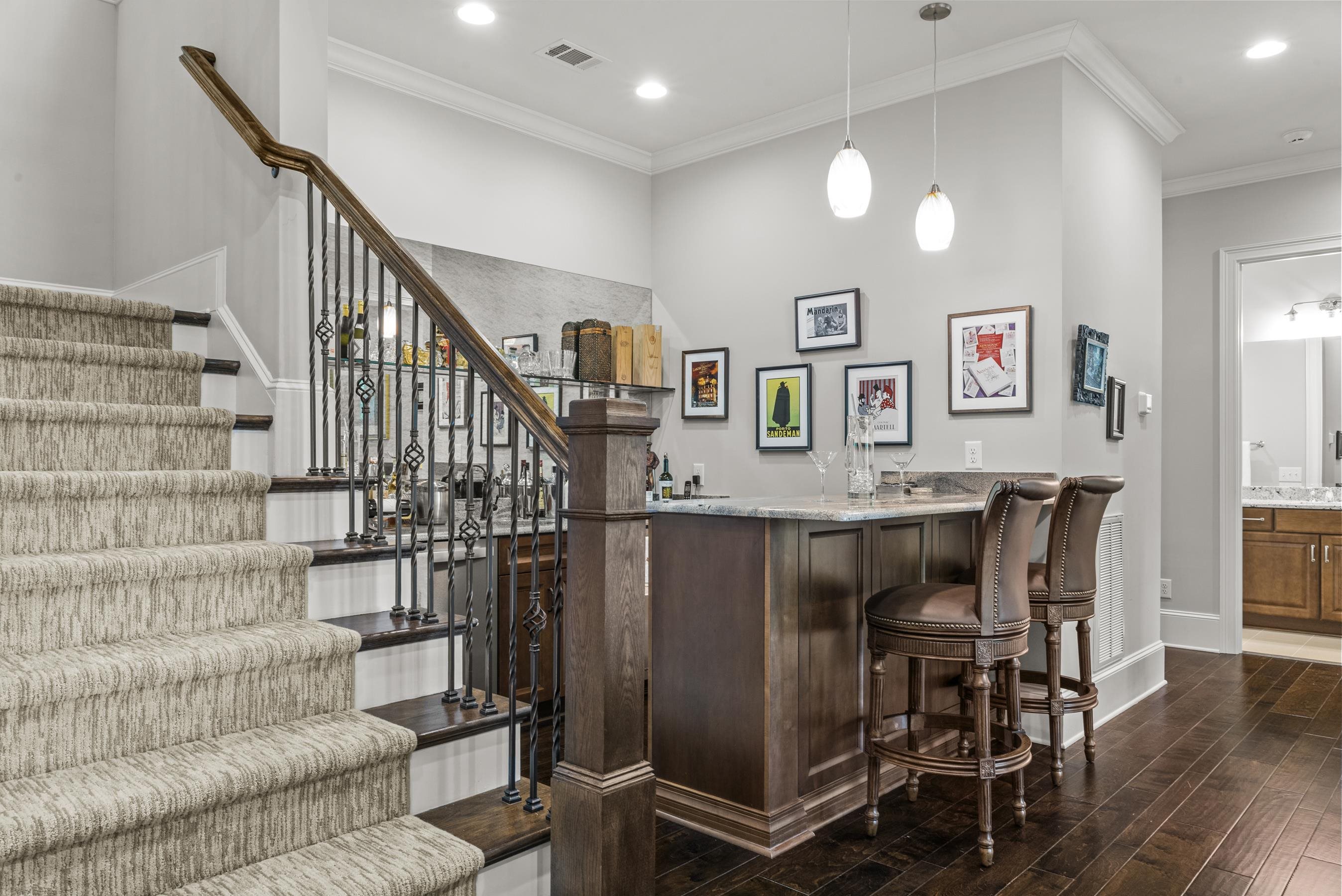 1081 ANGEL POND WEST